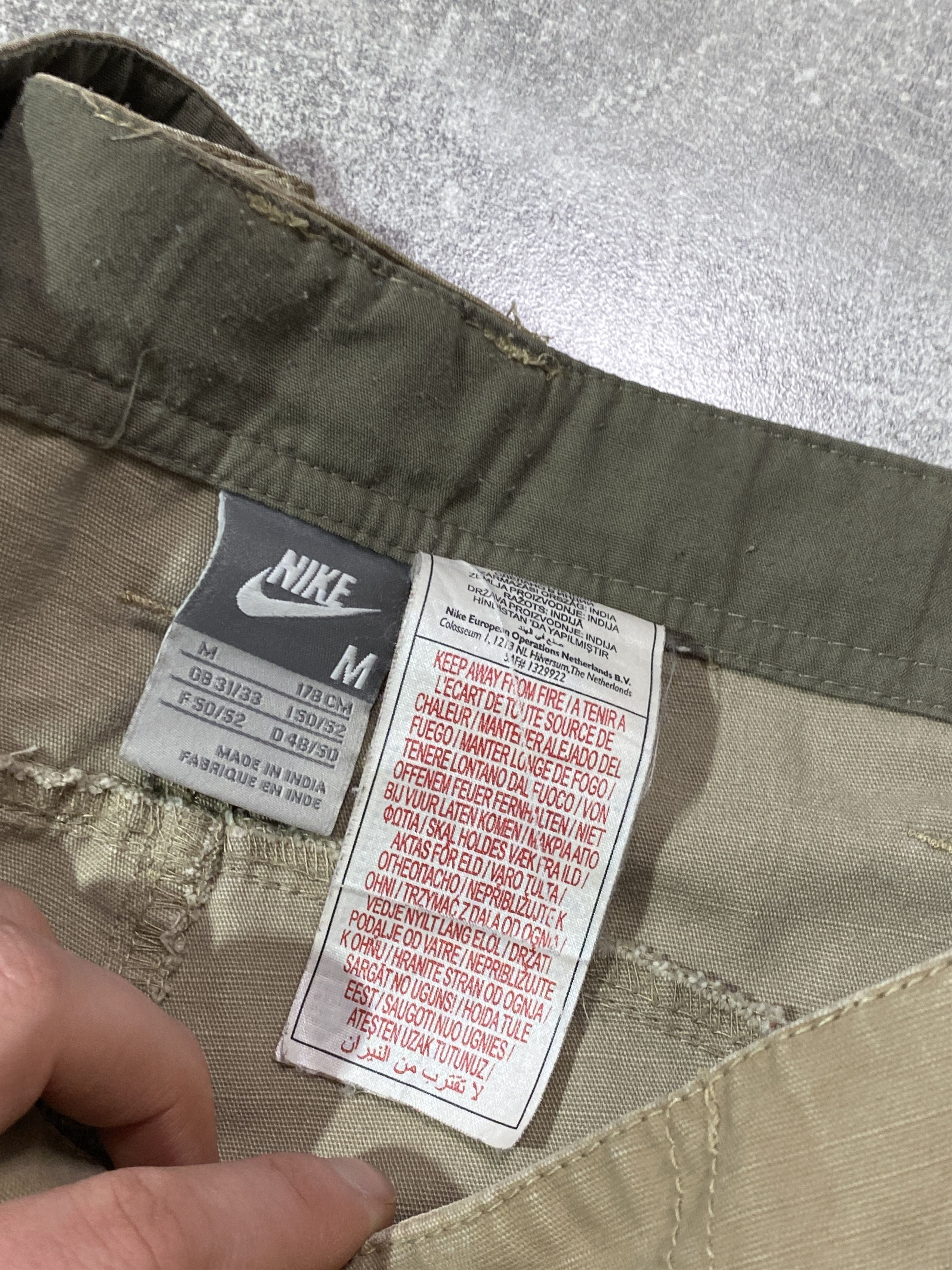 Nike Vintage Y2K Nike Cargo Pockets Shorts Worked Style Size US 32 / EU 48 - 11 Thumbnail