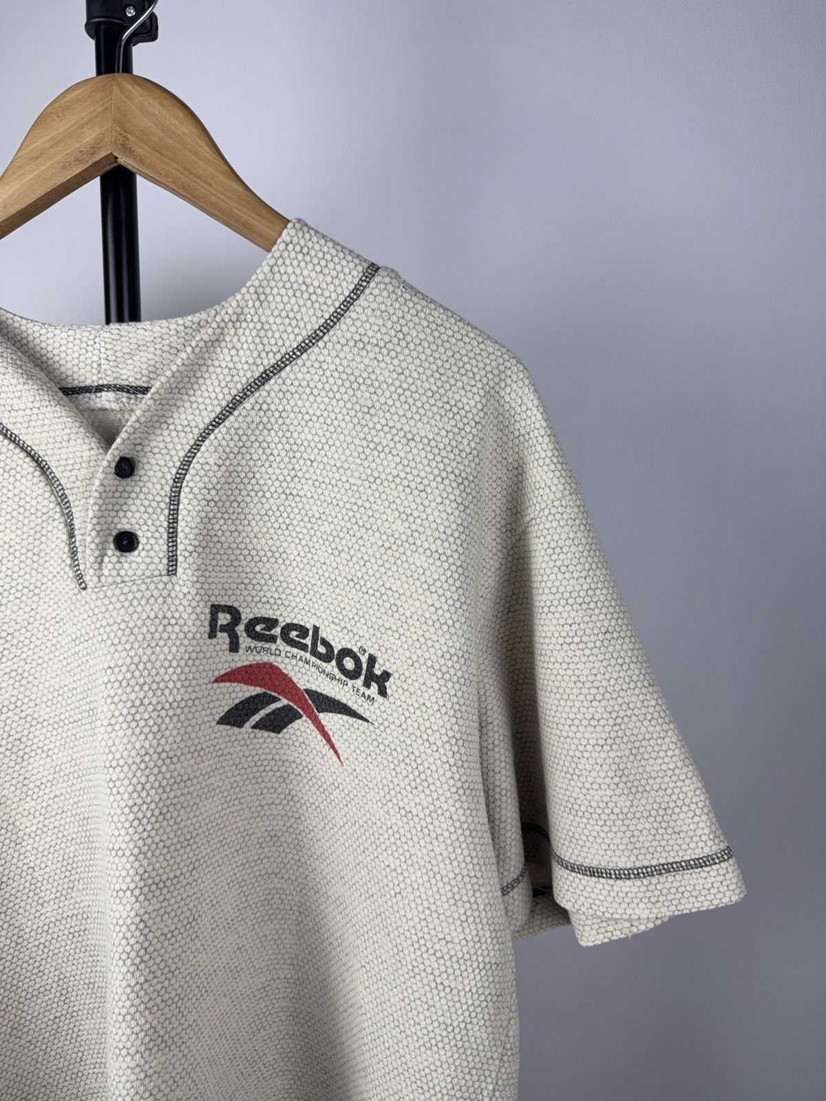 Reebok × Vintage VTG Reebok Henley Shirt Waffle Knit Logo World Champ Team Size US M / EU 48-50 / 2 - 2 Thumbnail
