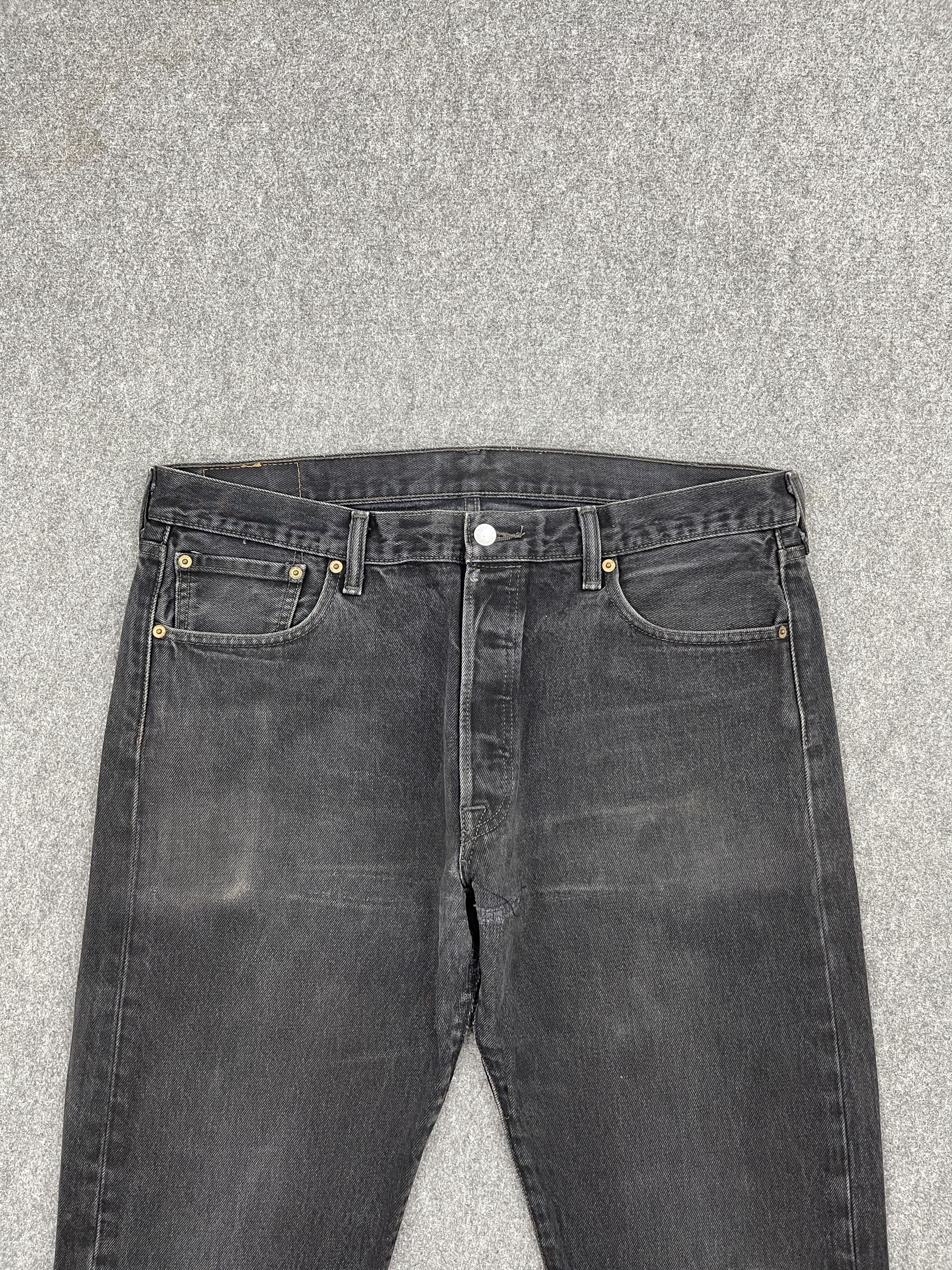 Levi's × Vintage Vintage Levi's 501 Super Black Denim Jeans Size US 36 / EU 52 - 2 Thumbnail