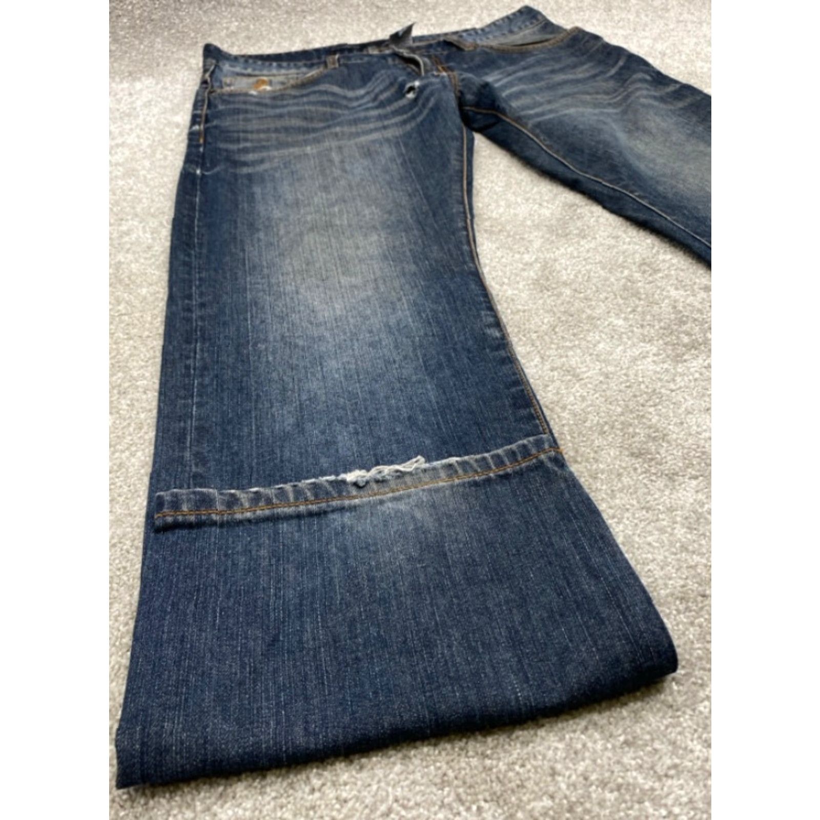 Rocawear Rocawear Jeans Mens 34x32 Blue Denim Straight Fit Distressed 100% Cotton 5538 Jeans Mens Regular 5-Pocket 90s Hip Hop Style Size US 34 / EU 50 - 2 Thumbnail