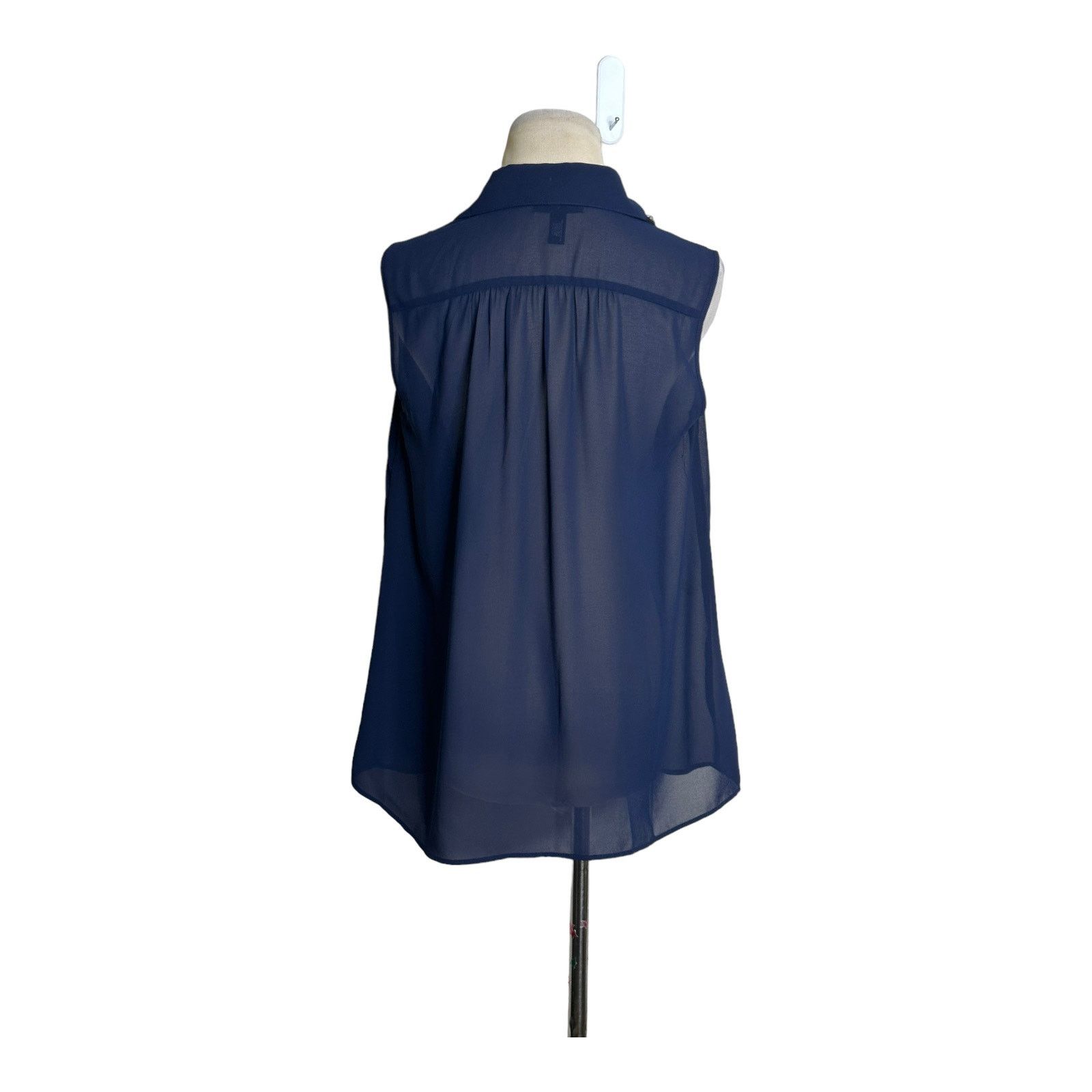 AQUA Aqua blue jeweled collared sleeveless blouse size Small Size S / US 4 / IT 40 - 10 Thumbnail