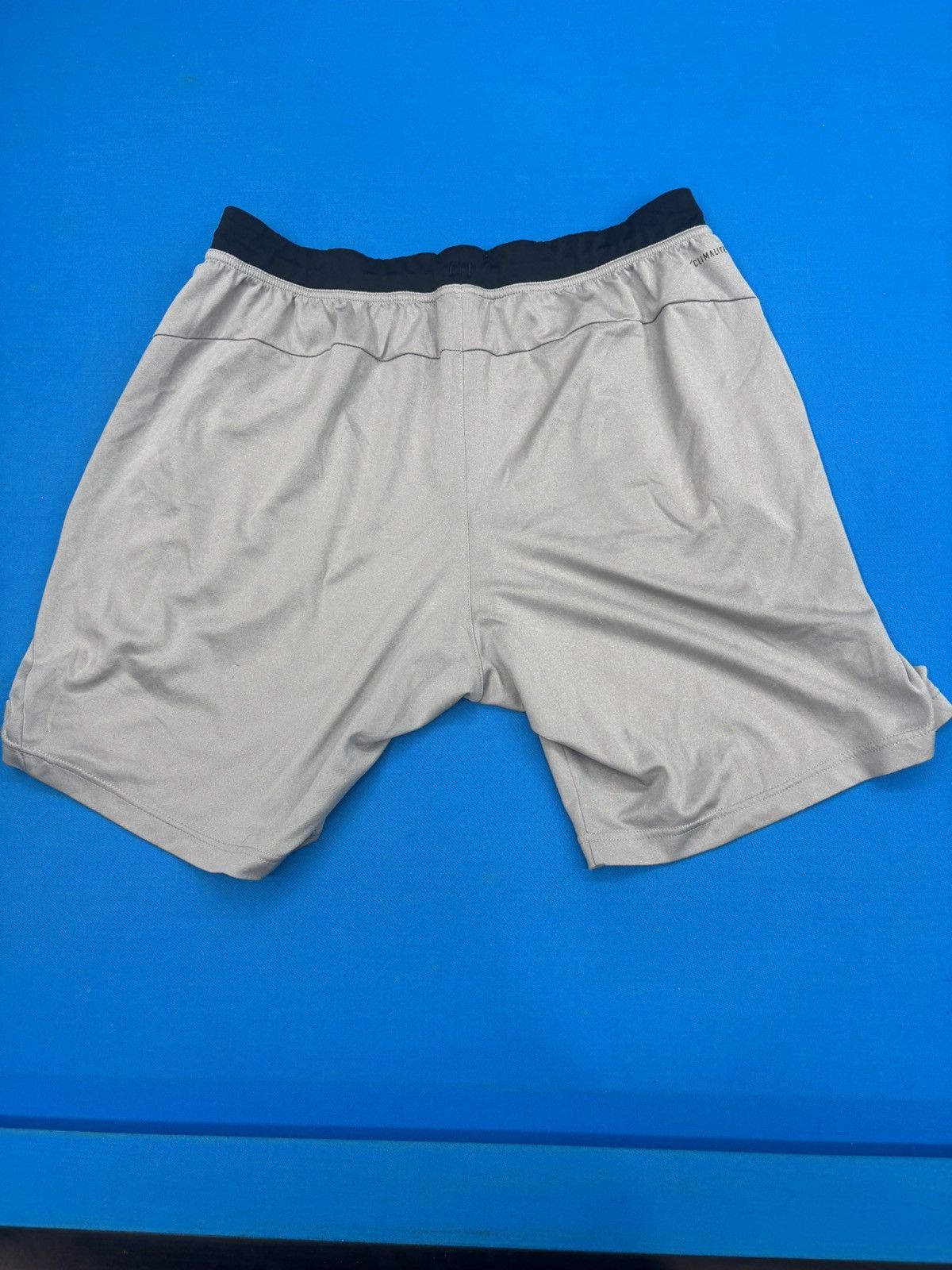 Adidas Adidas Size US 36 / EU 52 - 2 Thumbnail