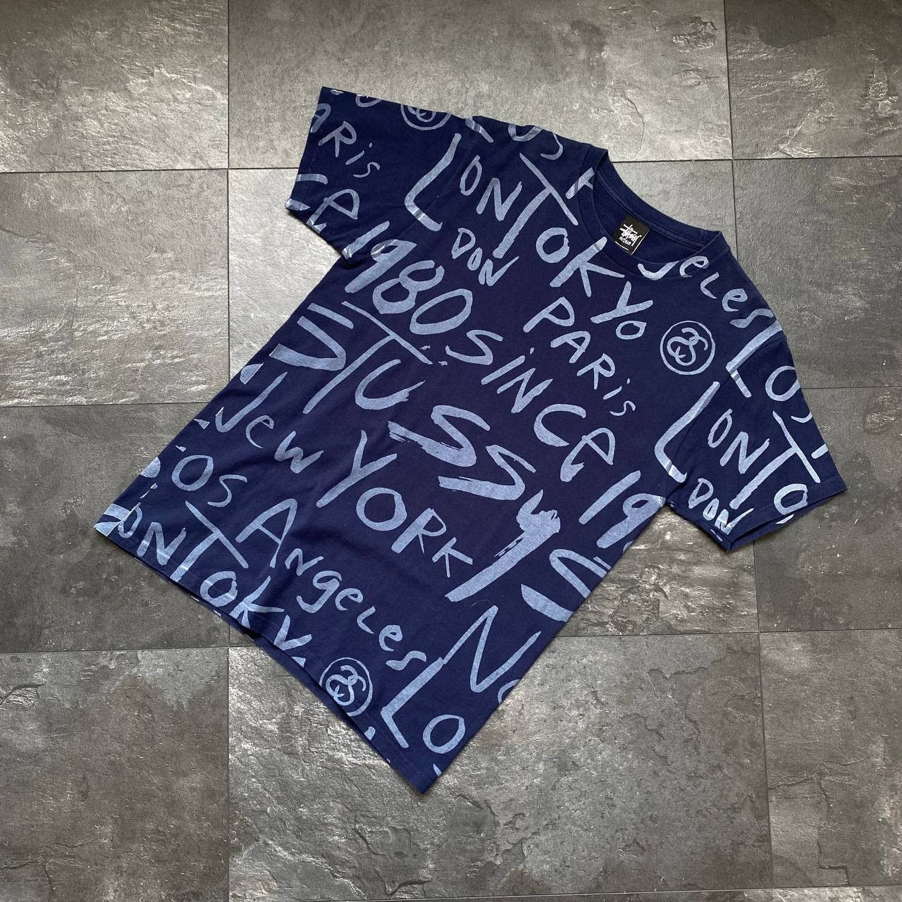 Streetwear × Stussy × Vintage Vintage stussy big logo monogram tee shirts Size US M / EU 48-50 / 2 - 1 Thumbnail