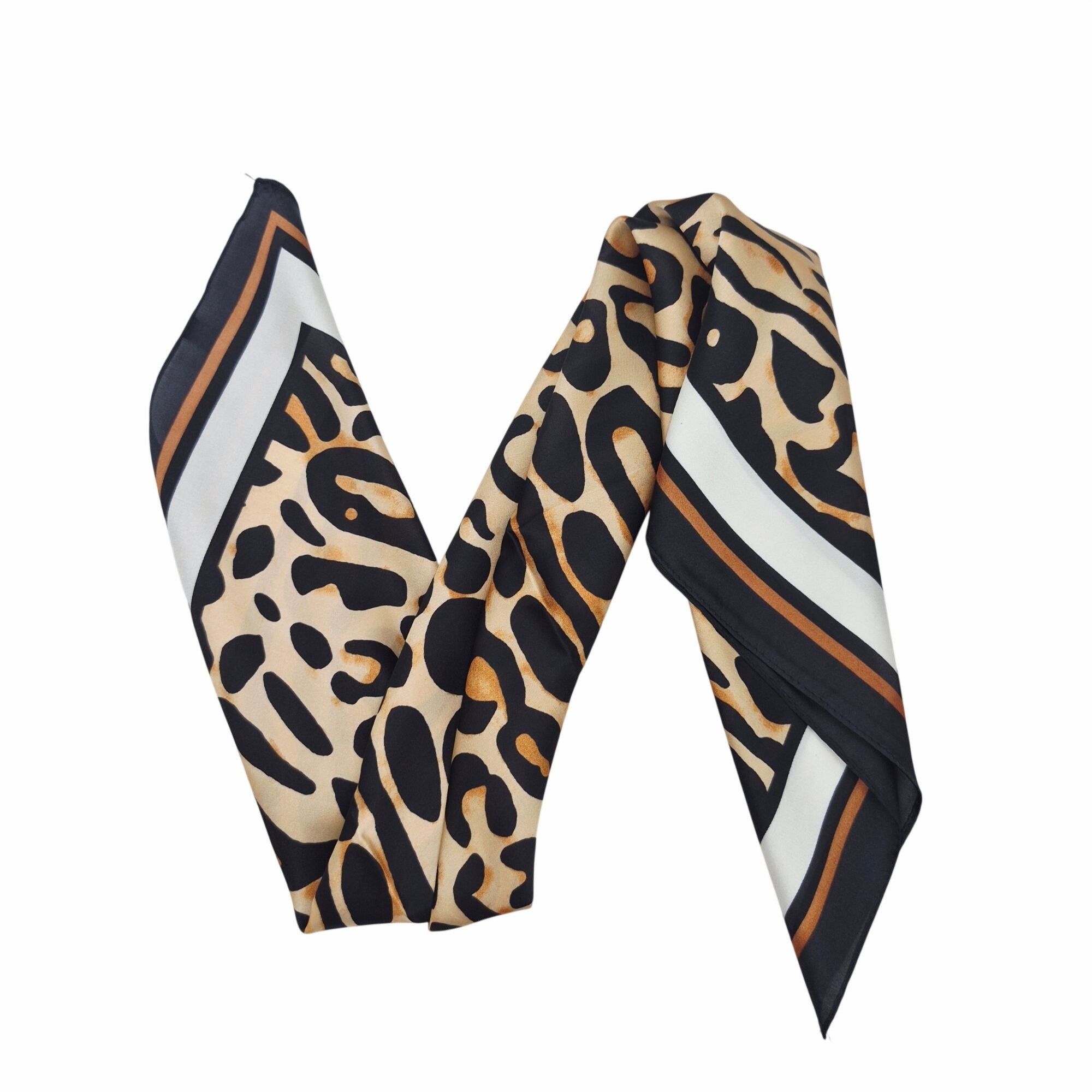 Other Leopard Print Silky Appearance Square Scarf Elegant Animal P Size ONE SIZE - 3 Thumbnail