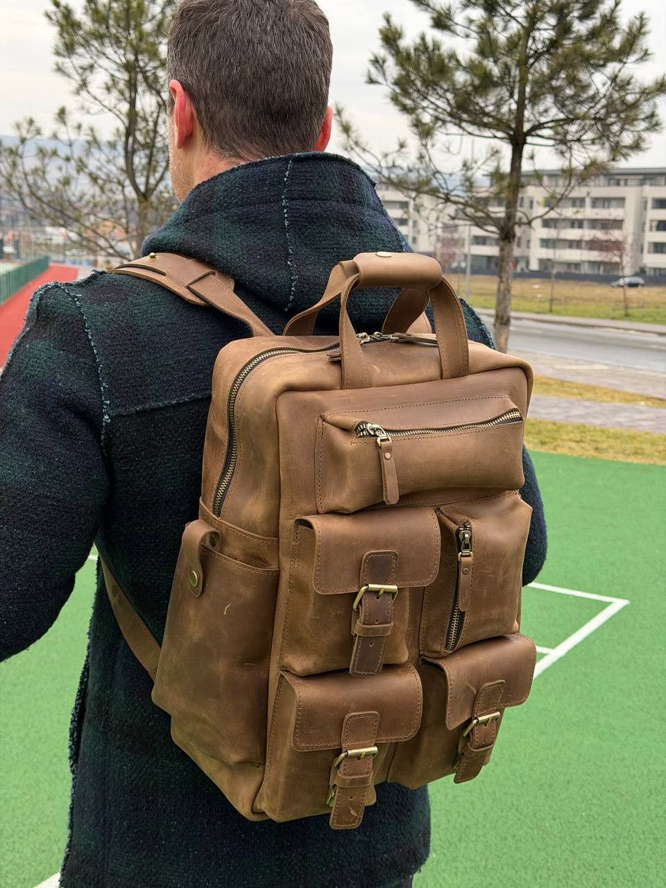 Handmade Backpack Genuine vintage leather CrazyHorse Size ONE SIZE - 3 Thumbnail