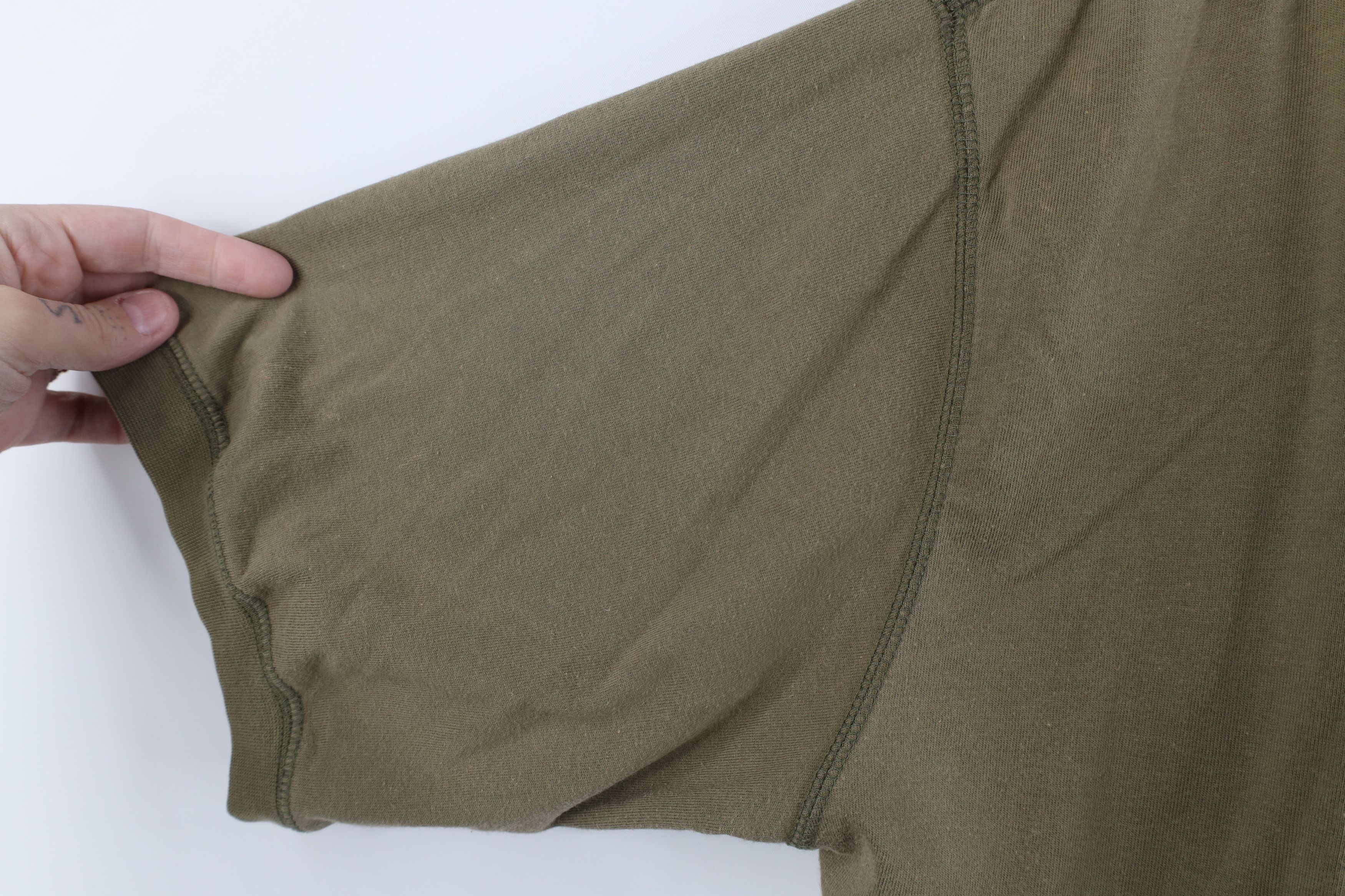 Vintage Vintage 90s Streetwear Blank Ringer Henley T-Shirt Green Size US L / EU 52-54 / 3 - 8 Thumbnail