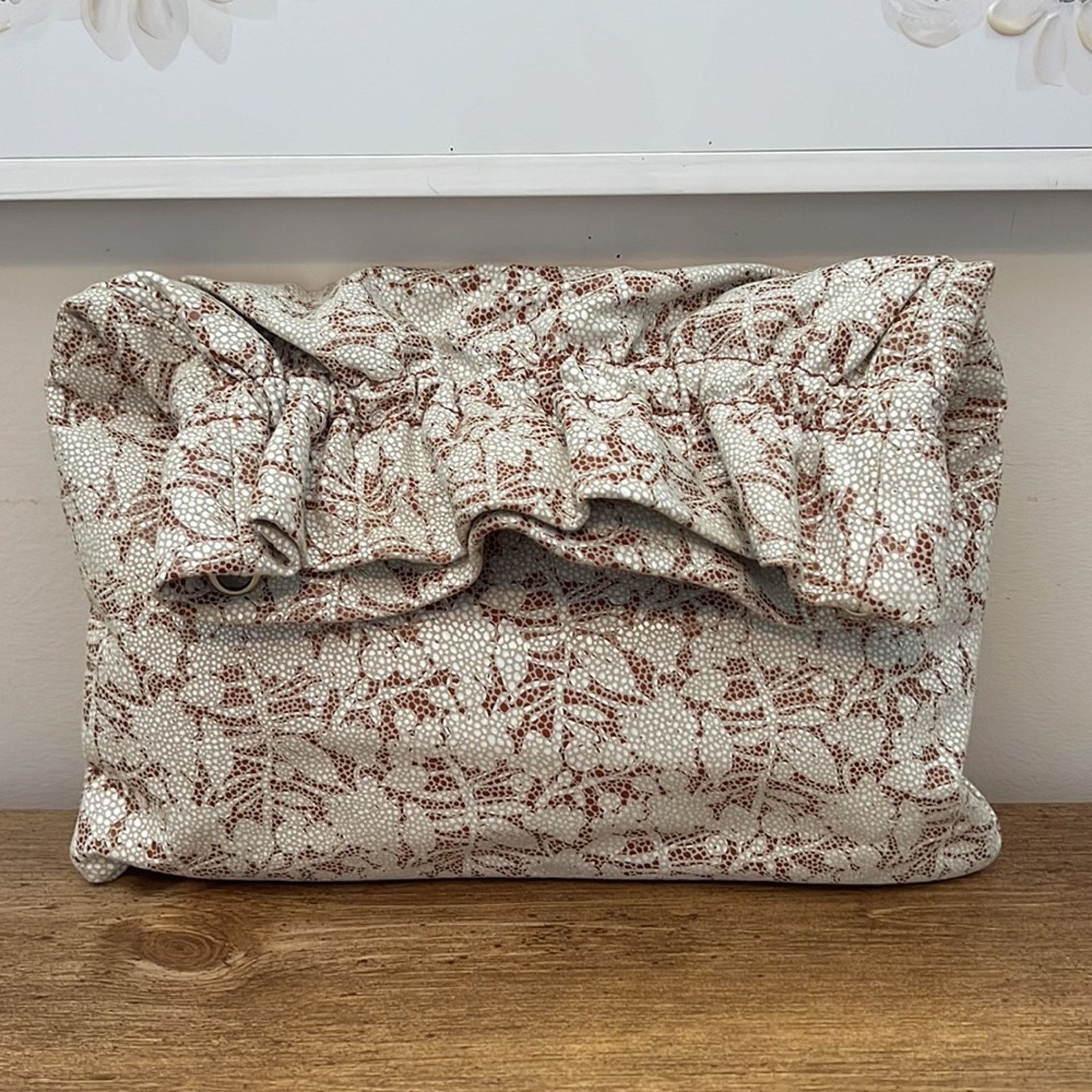 Hobo Hobo Prose Convertible Crossbody Botanical Beauty Size ONE SIZE - 8 Thumbnail