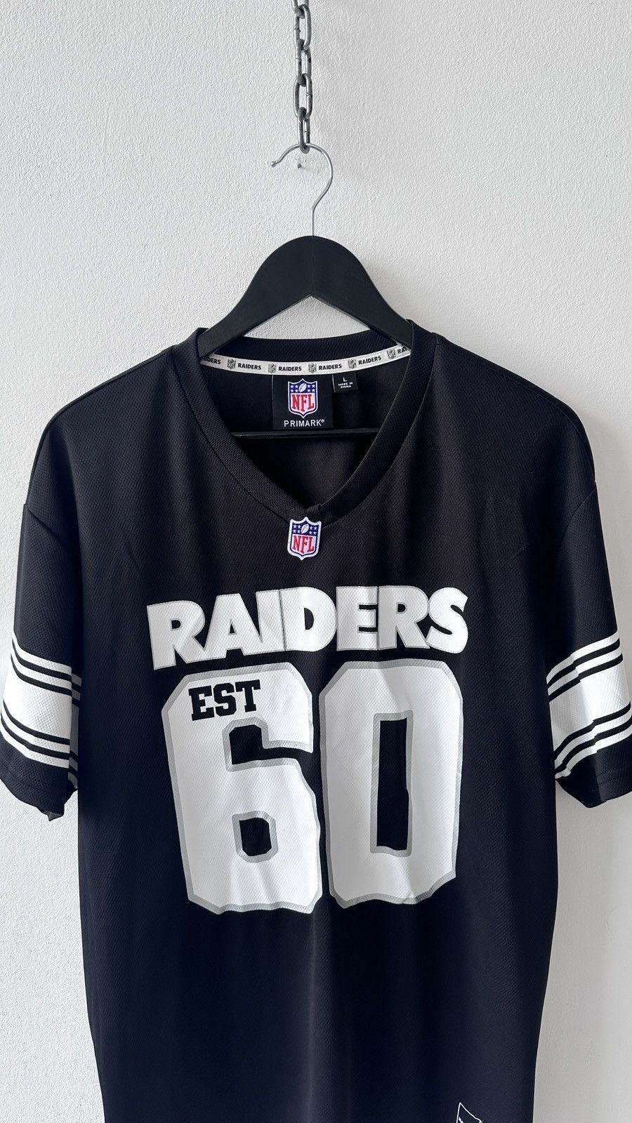 Primark Las Vegas Raiders NFL Primark V-Neck Jersey Shirt Gorpcore Size US L / EU 52-54 / 3 - 4 Thumbnail