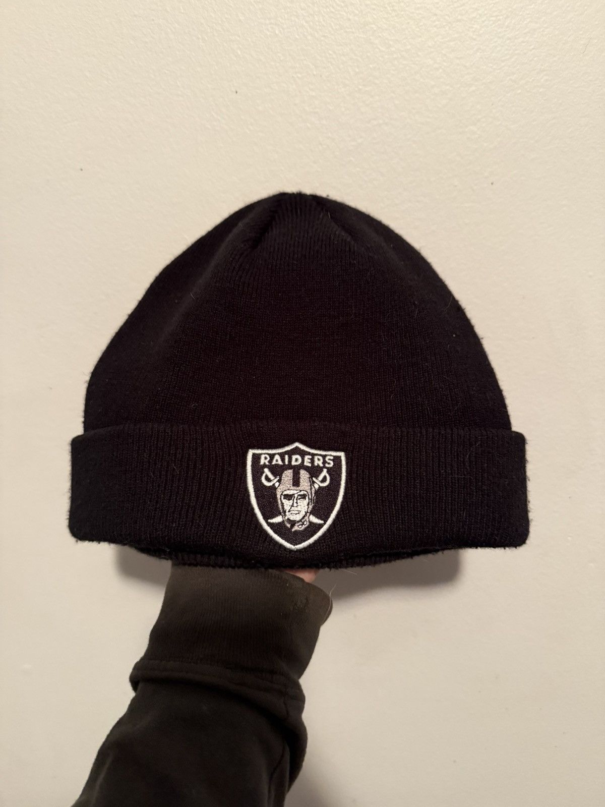 Sports Specialties Vintage Oakland Raiders Beanie Size ONE SIZE - 1 Thumbnail