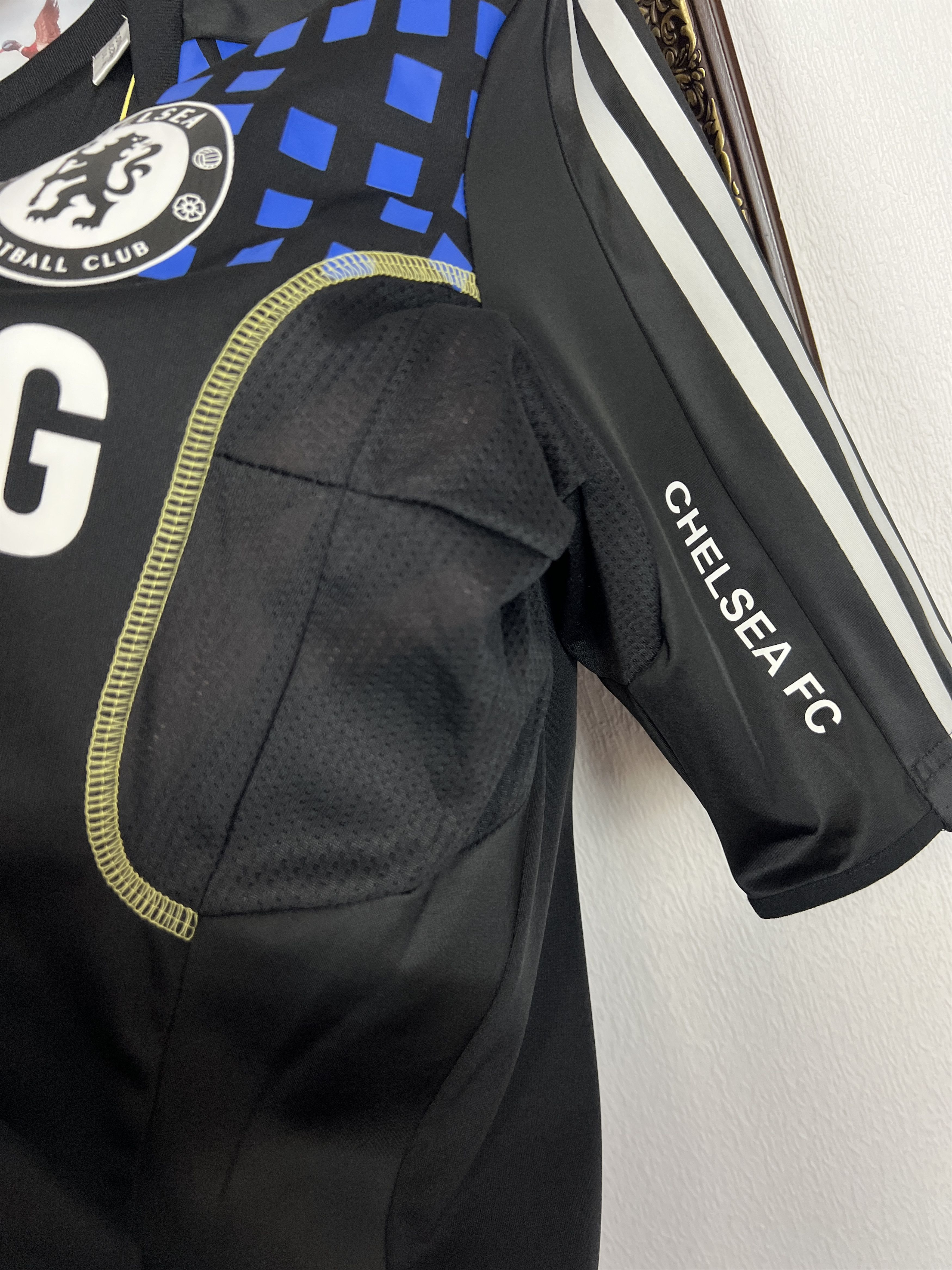 Adidas Chelsea Football Shirt Train Soccer Jersey TechFit Tee Size US L / EU 52-54 / 3 - 5 Thumbnail