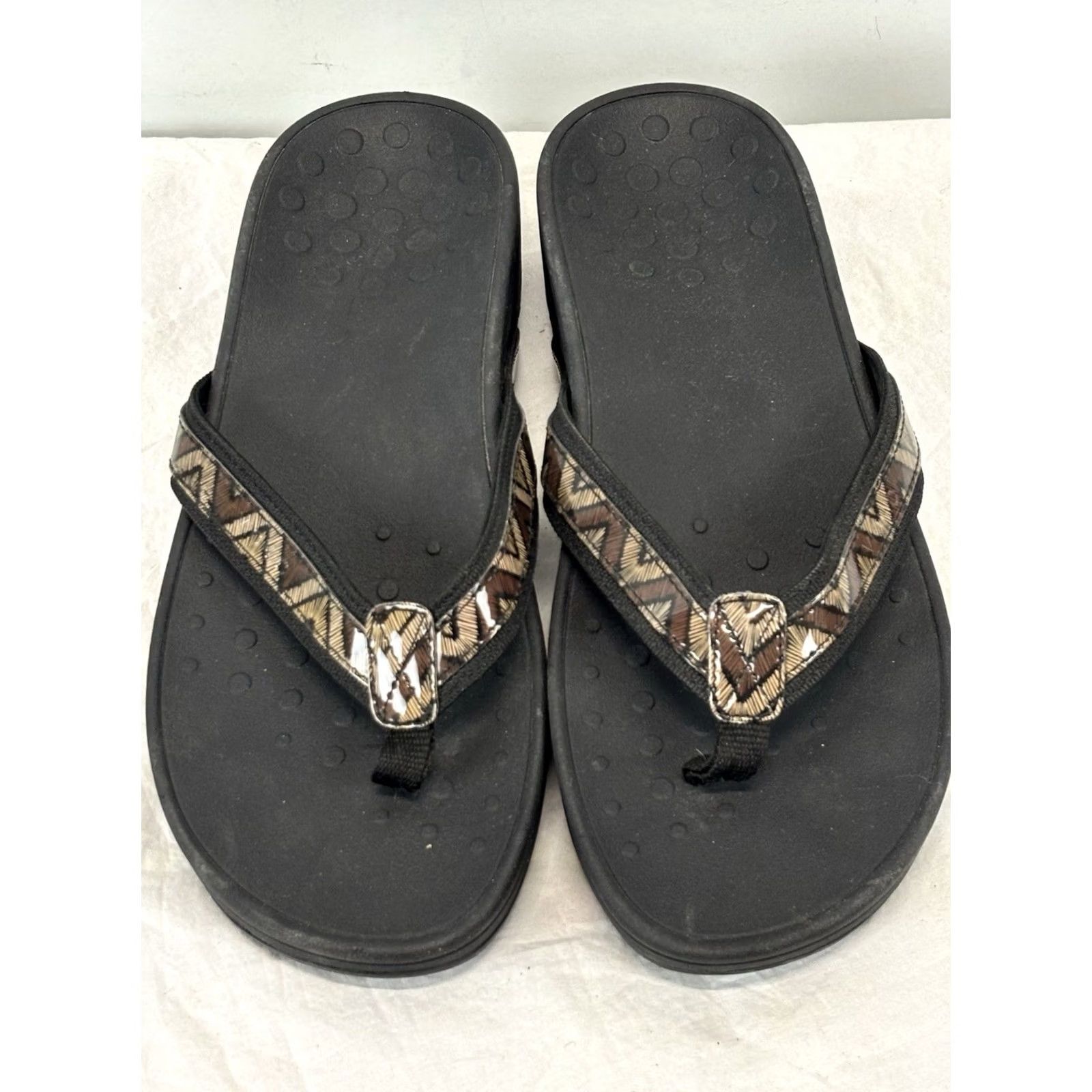 Vionic Vionic Pacific Hightide Platform Womens Sandals Black Chevron Sz 10 Flip Flops Size US 10 / IT 40 - 3 Thumbnail