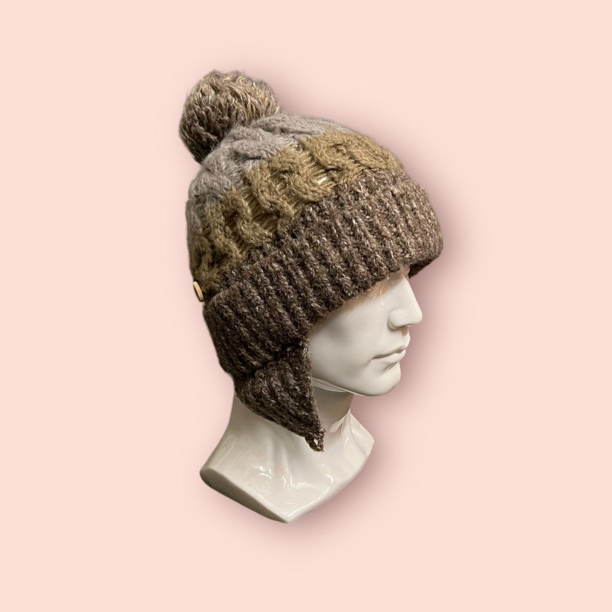 Other VINTAGE JAPAN CABLE KNITTED BEANIE VIVIENNE STYLE DESIGN Size ONE SIZE - 12 Thumbnail