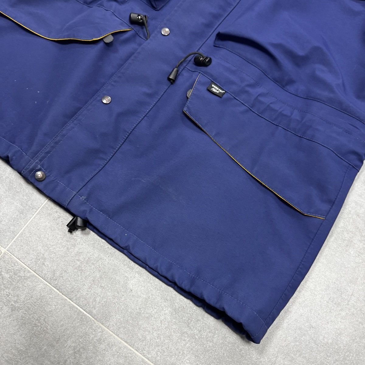 Berghaus Vintage Berghaus Extrem 7000 Gore-Tex Fabric Coat Jacket 90s Size US L / EU 52-54 / 3 - 6 Thumbnail