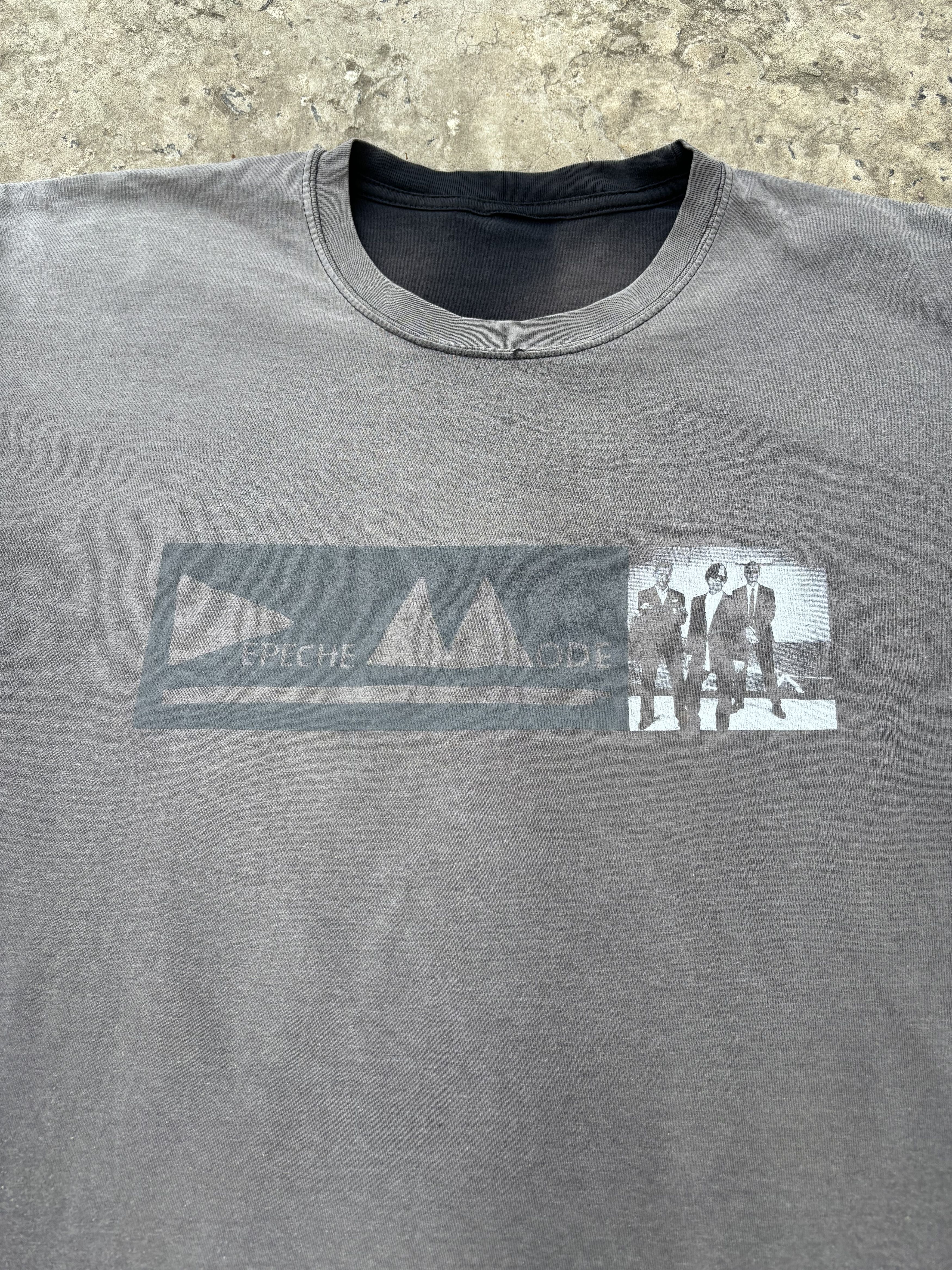 Band Tees Depeche Mode Delta Machine Tour Repaired Faded Tee Size US XL / EU 56 / 4 - 3 Thumbnail