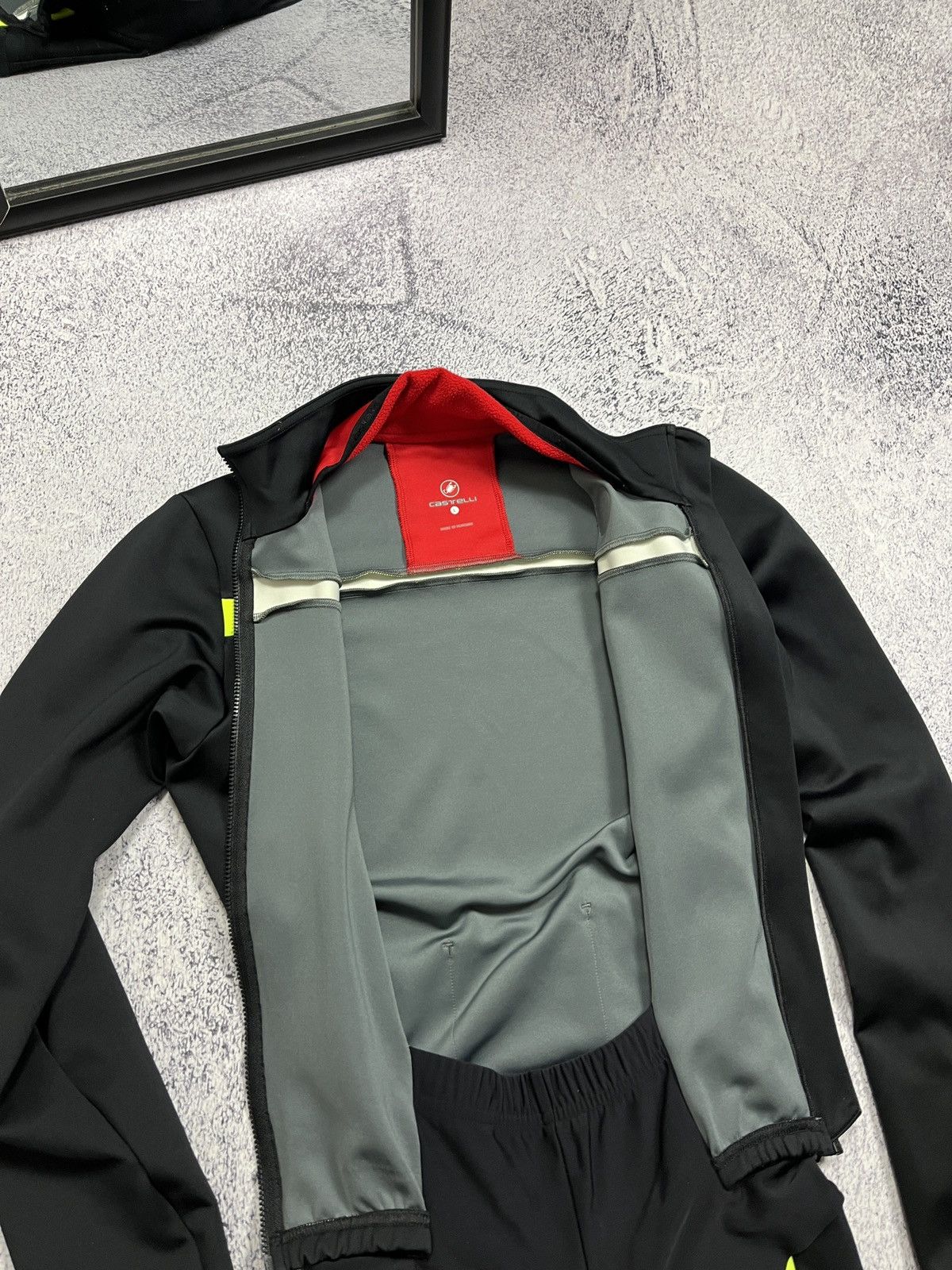 Other Castelli Cycling Jersey Thermosuit Gore Rosso Corsa Bibs Size US L / EU 52-54 / 3 - 9 Thumbnail