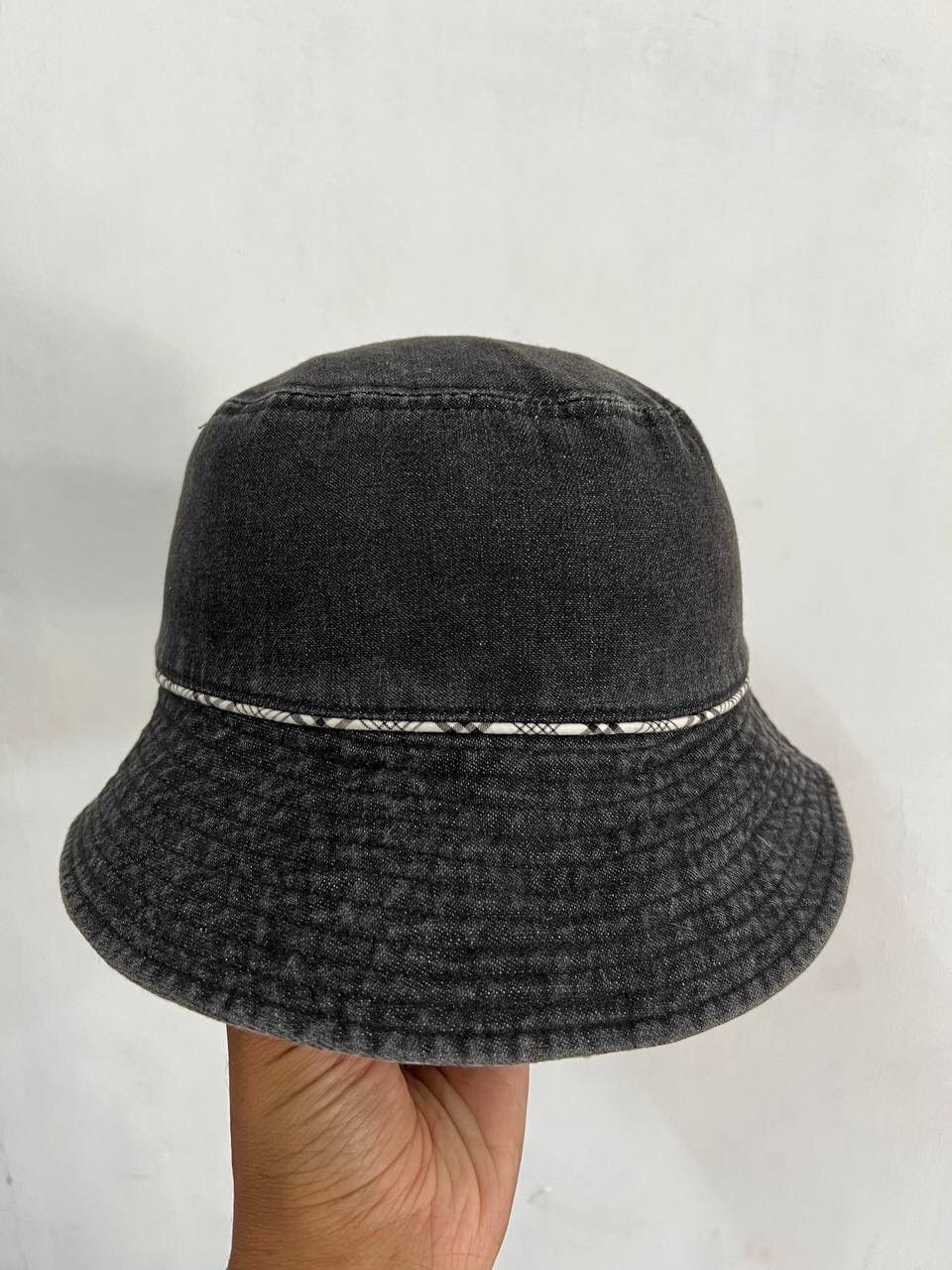 Japanese Brand Reversible Inspired Burberry Bucket Hat Size ONE SIZE - 2 Thumbnail