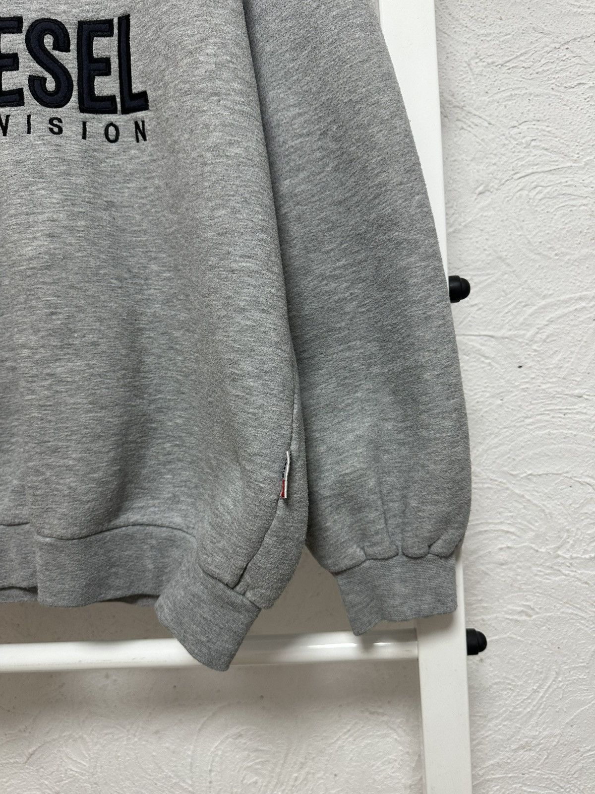 Diesel Vintage Diesel Sweatshirt Oversize Men’s Size L Y2K Size US L / EU 52-54 / 3 - 3 Thumbnail