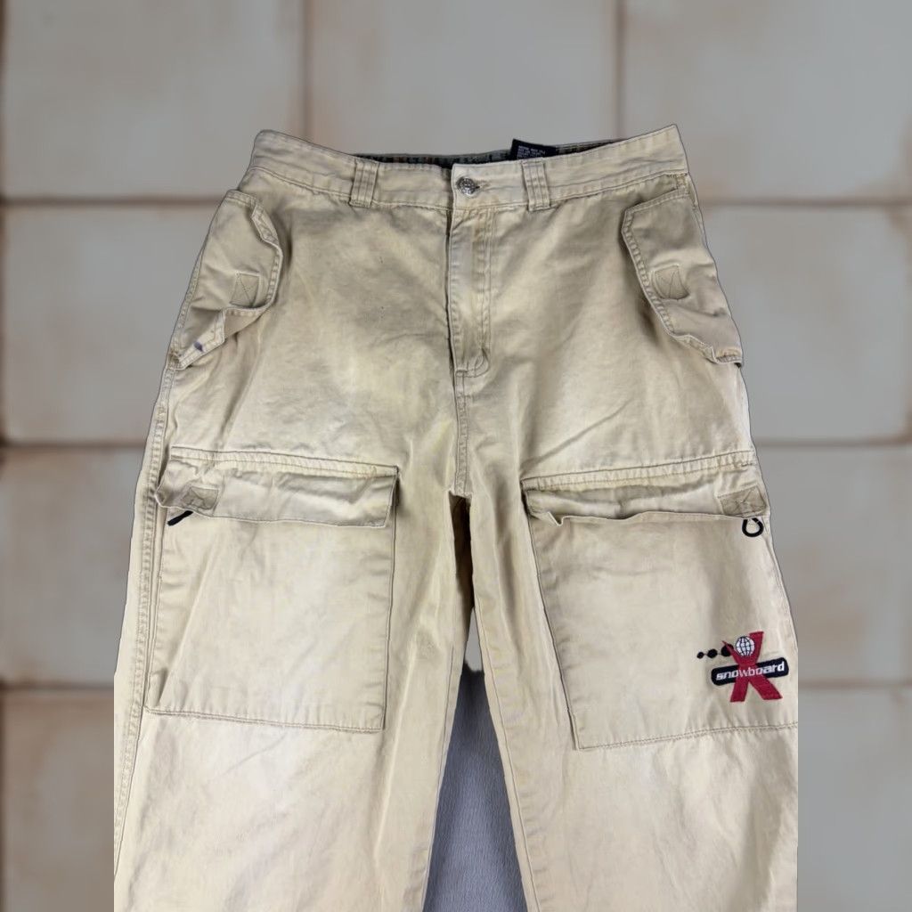 Vintage VINTAGE X Games Snowboard Cargo Pants Size 28x27 Beige Baggy Fit Men’s 28 Inseam 27 Flat Front Cotton cargo pants Y2k Size US 28 / EU 44 - 1 Thumbnail