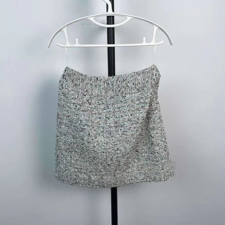 Chanel Chanel Tweed 19c cruise series short skirt Size 24" / US 00 / IT 34 - 2 Thumbnail