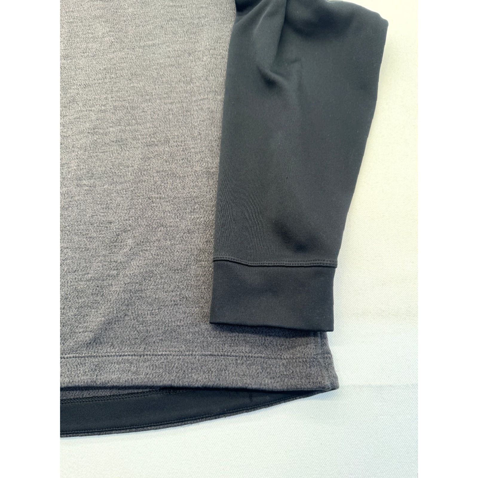 Nike Nike Golf Tour Performance Dri-Fit Mens XL 1/4 Zip Pullover Gray Nike Golf Shirt XL Mens 1/4 Zip Gray/Black Sports Outdoor 2529 Size US XL / EU 56 / 4 - 6 Thumbnail