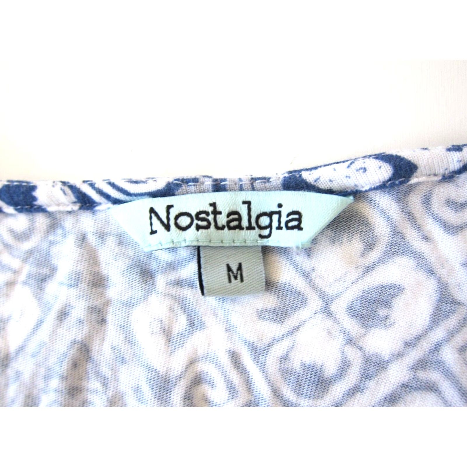 Vintage Nostalgia Blue White Paisley Floral Rayon Stretch Short Sleeve V-Neck Dress M Size 32" / US 10 / IT 46 - 4 Thumbnail