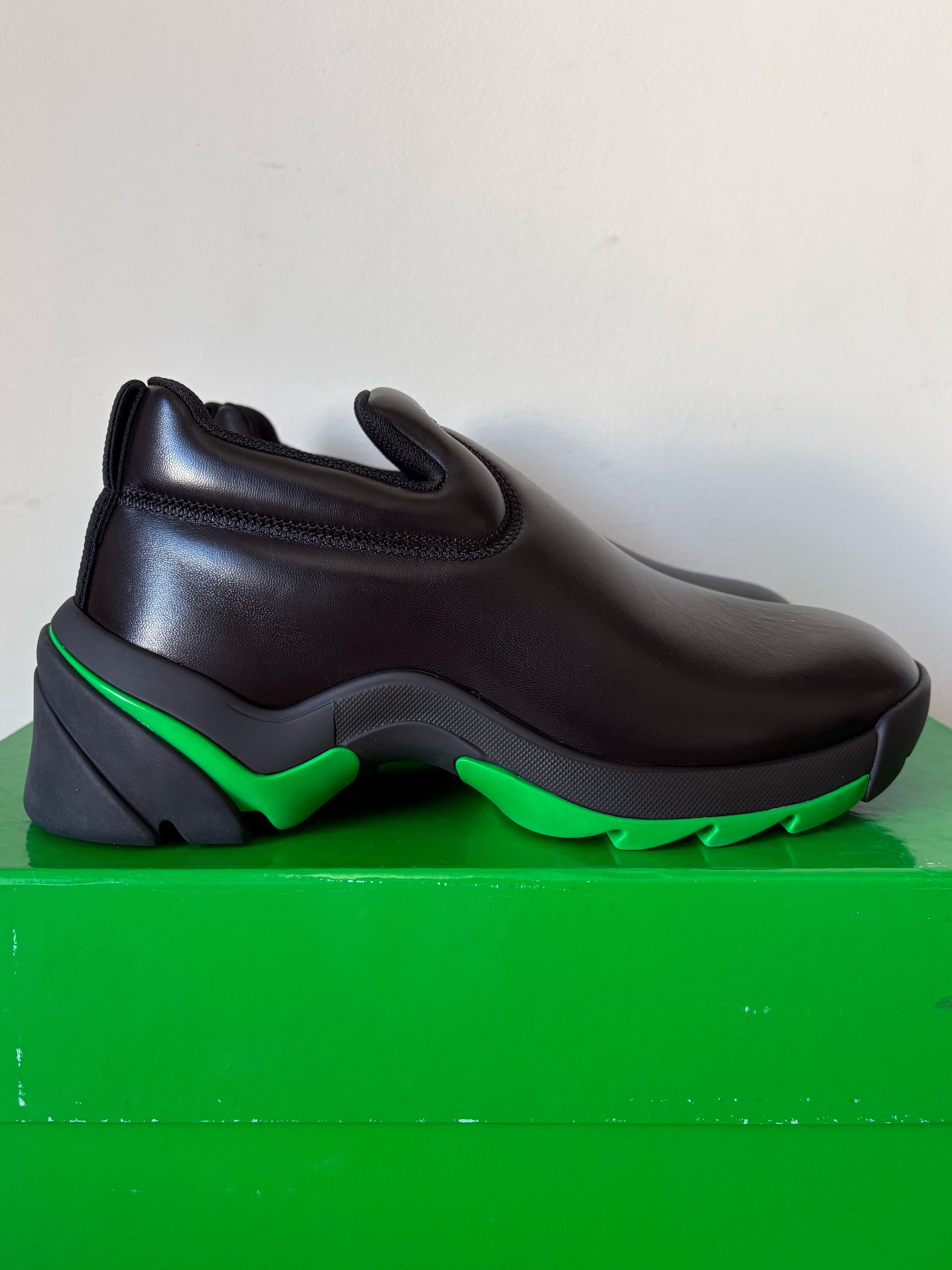 Bottega Veneta Bottega Veneta Black Flash Sneakers Size US 7 / EU 40 - 1 Thumbnail