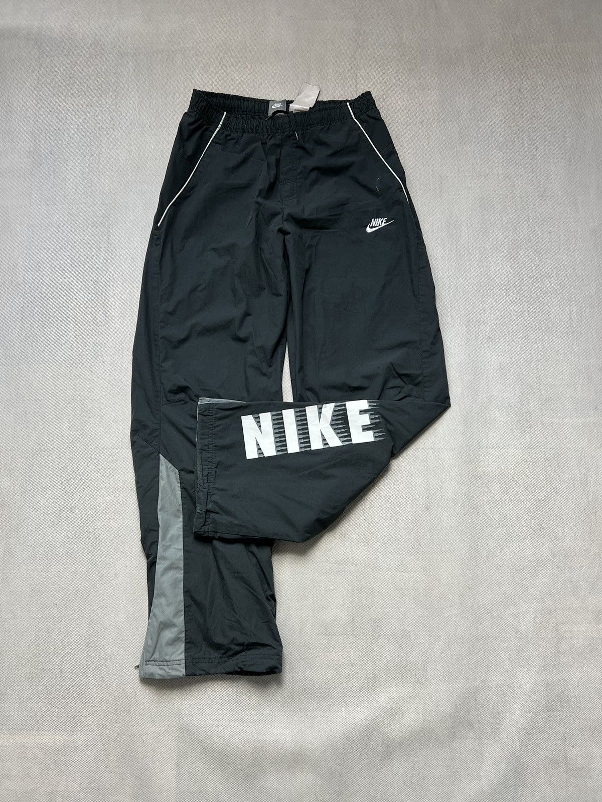 Nike × Vintage Pants Nike big logo y2k vintage Size US 32 / EU 48 - 1 Thumbnail