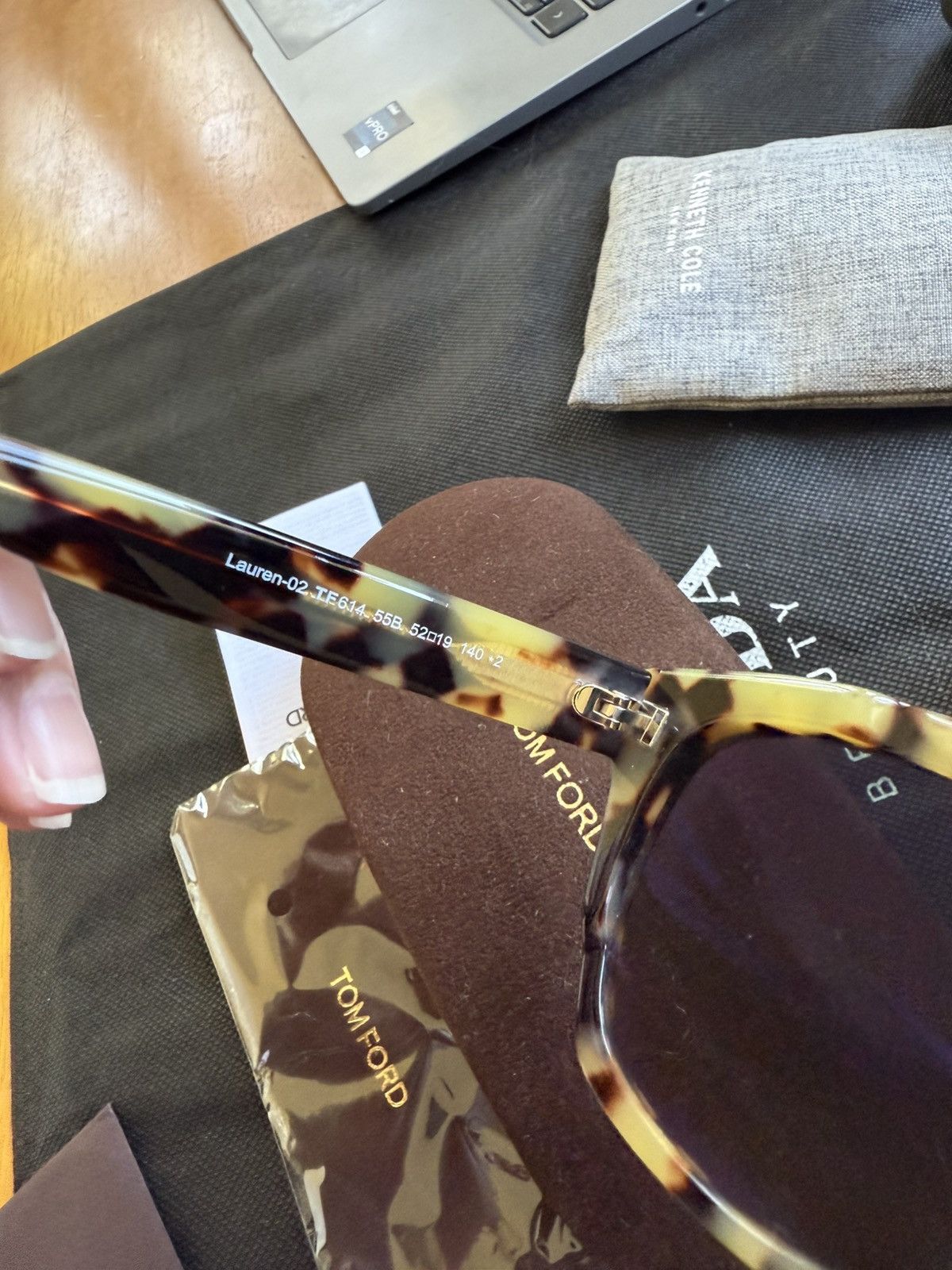 Tom Ford Tom Ford Tortoise Sunglasses Size ONE SIZE - 3 Thumbnail