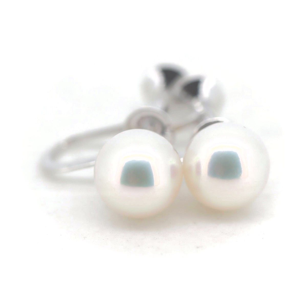 Other Tasaki Tasaki Pearl K14WG Earrings Calfskin Earrings DUTY FREE for USA Size ONE SIZE - 1 Thumbnail