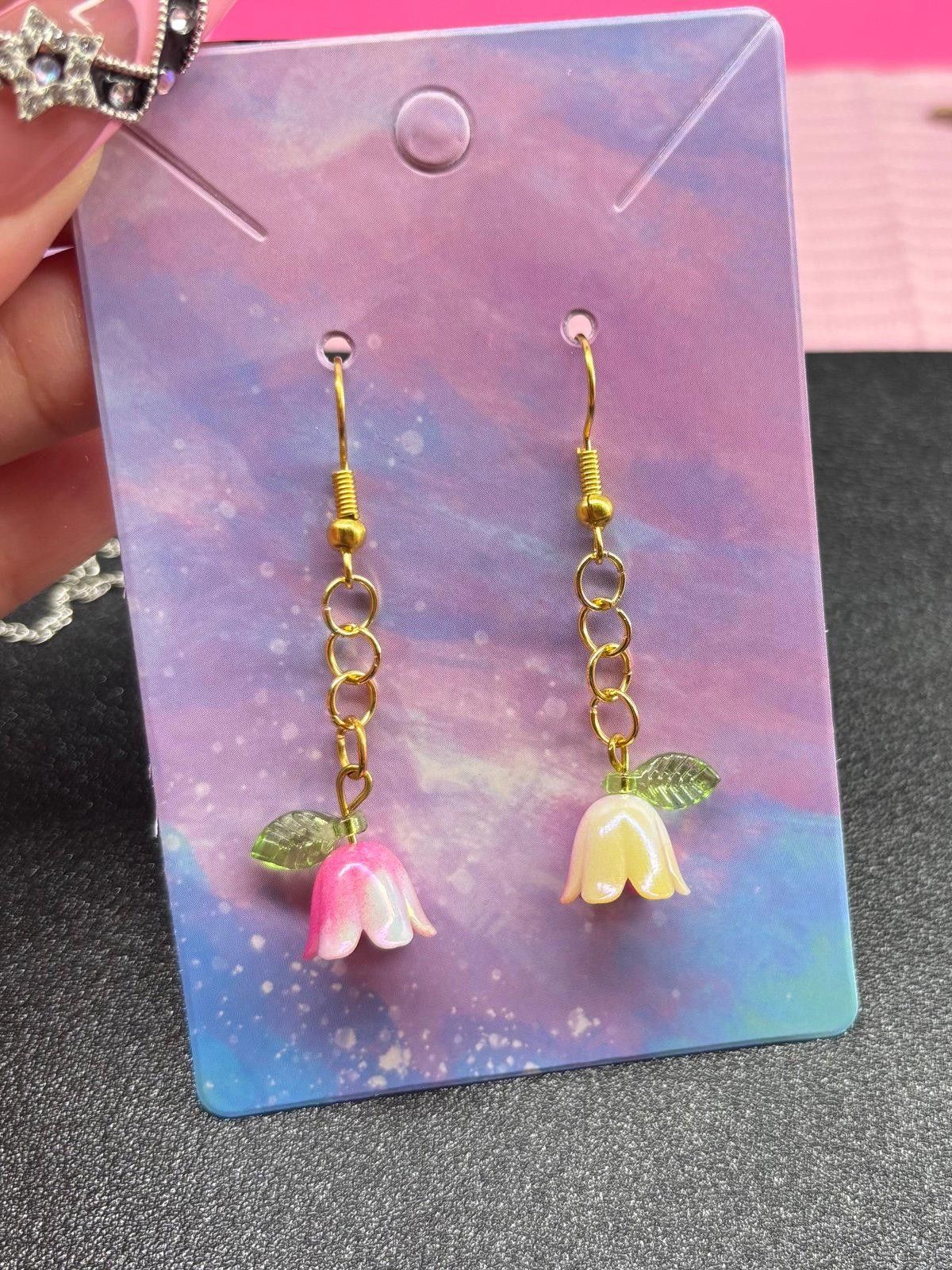Handmade Flower earrings ombré light pink Size ONE SIZE - 1 Preview