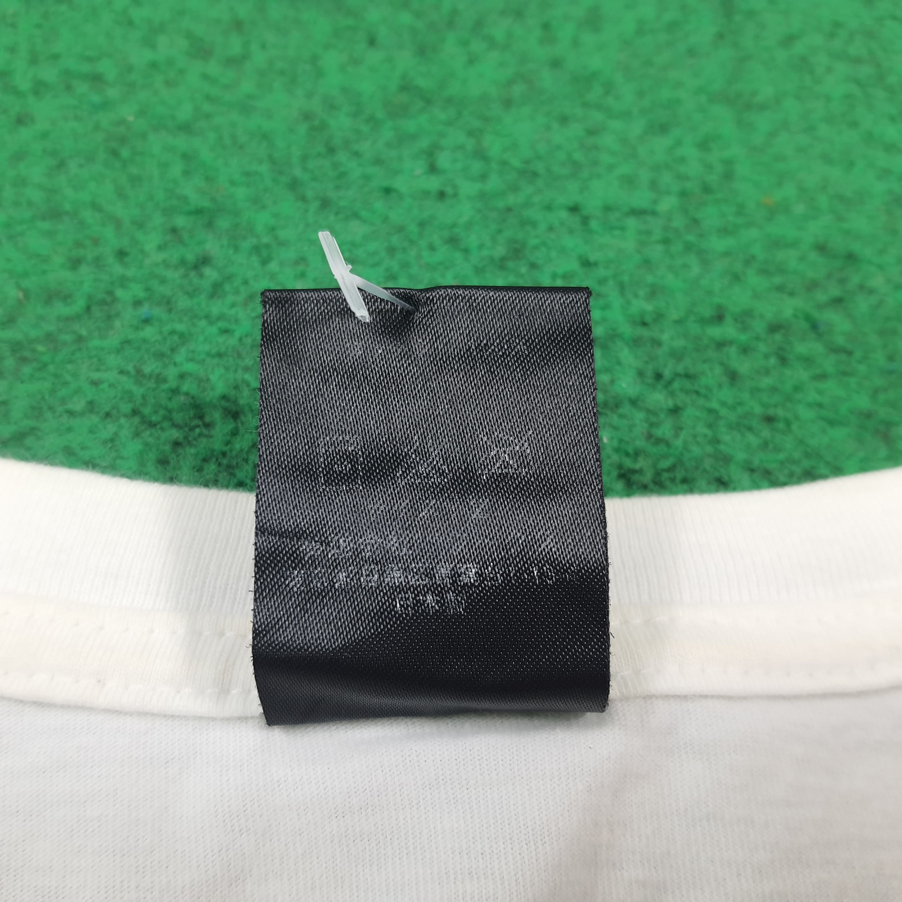 Number (N)ine Vintage Number Nine Japan Box Logo Tshirt C299N8 Size US M / EU 48-50 / 2 - 5 Thumbnail