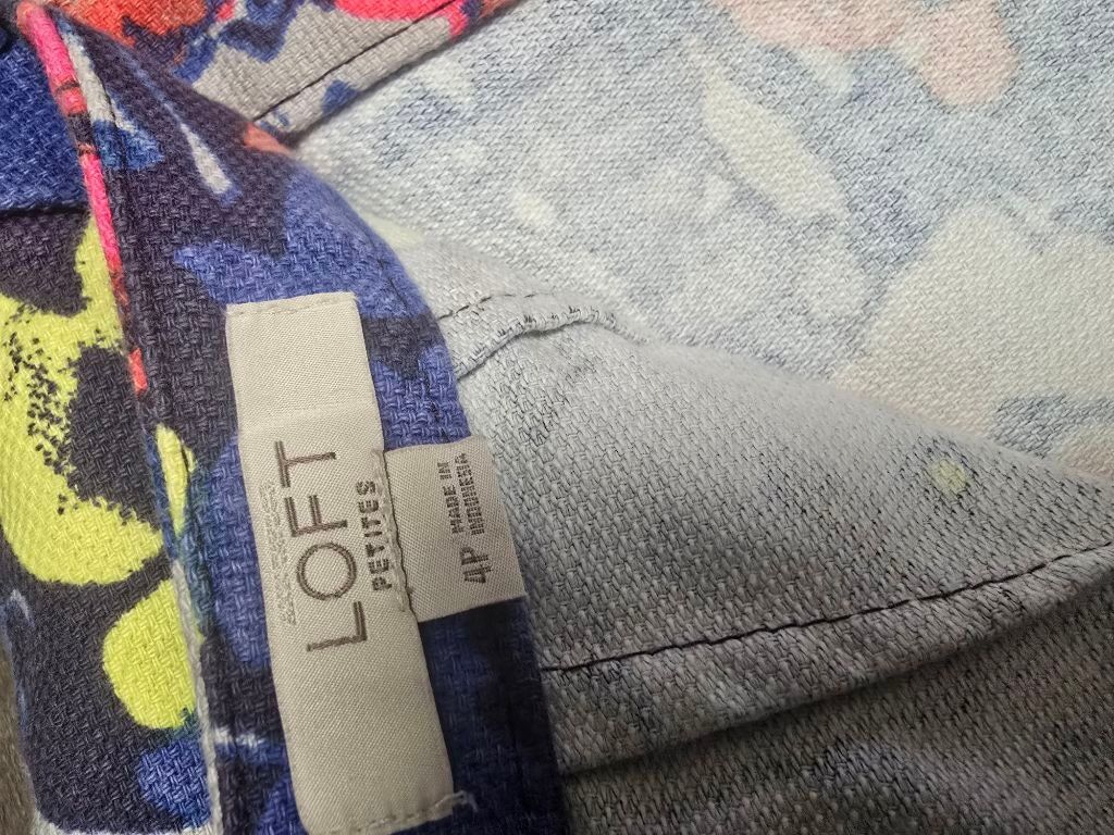 Loft Women's LOFT Petite Floral Pencil Skirt 4P Blue Pink Size 27" / US 4 / IT 40 - 5 Thumbnail