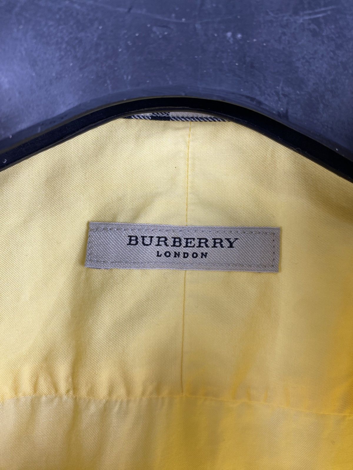 Burberry Burberry Vintage Shirt Button Up made in USA Men size L Size US L / EU 52-54 / 3 - 3 Thumbnail