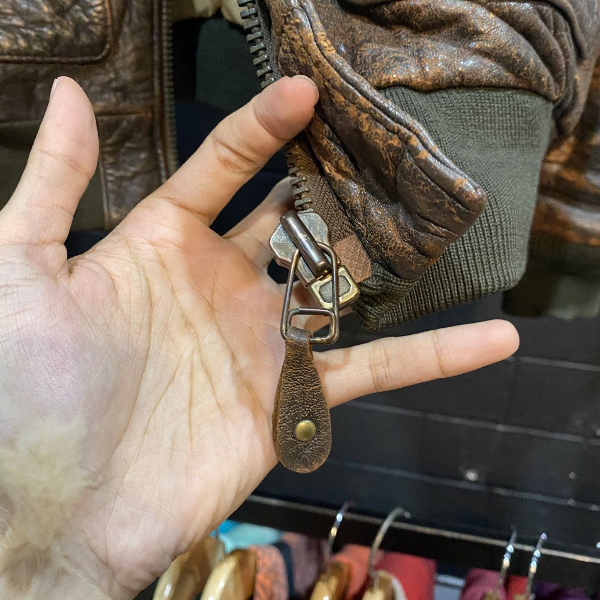 Avirex Vintage Palam Inspired Avirex Leather Jackets Made In Korea Size US L / EU 52-54 / 3 - 8 Thumbnail
