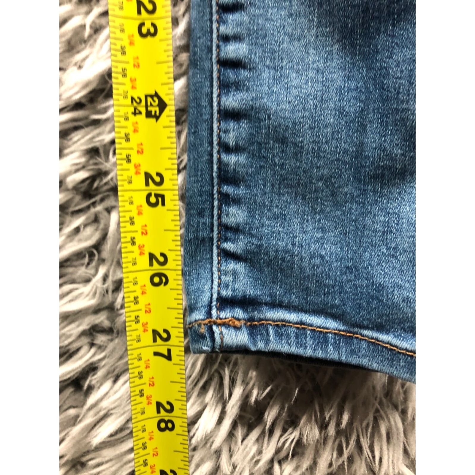Forever 21 FOREVER 21 Jeans Skinny High Rise 26 Womens Blue Medium Wash Denim 5-Pocket Regular Size Type Regular Size 26" / US 2 / IT 38 - 3 Thumbnail