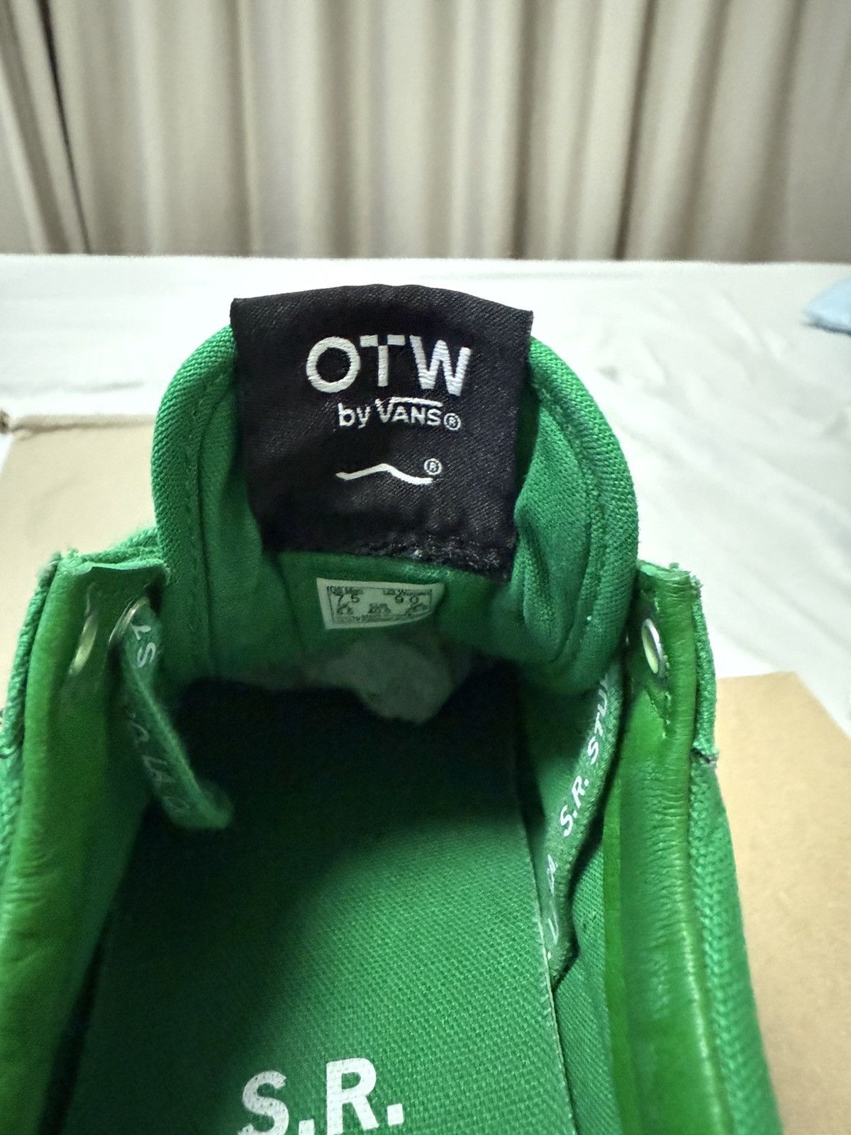Sterling Ruby × Vans Sterling Ruby x Vans Old Skool Green Rare Limited Size US 7.5 / EU 40-41 - 6 Thumbnail