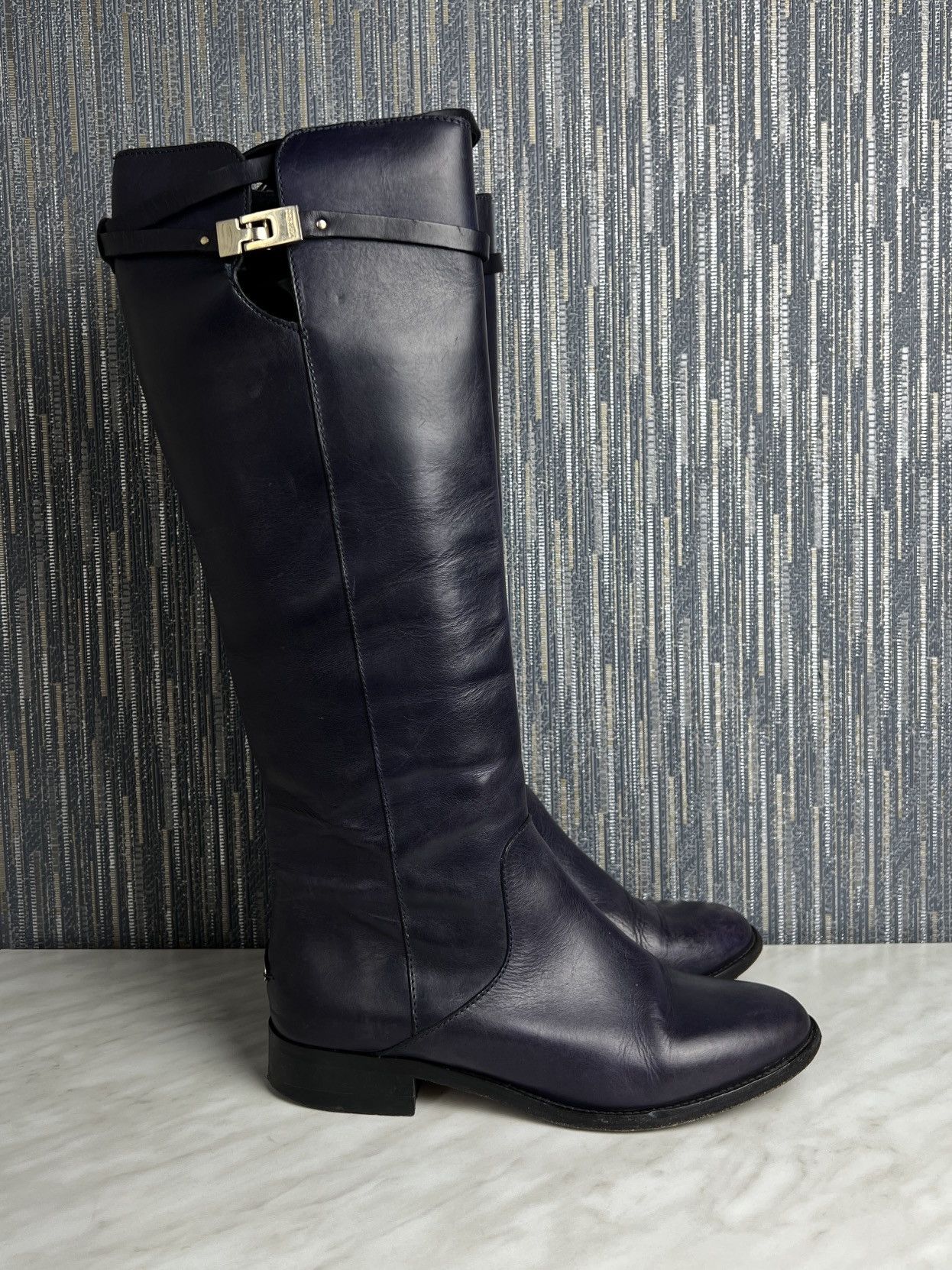 Jimmy Choo Jimmy Choo Purple Leather Knee High Boots (Y0337) Size US 8.5 / IT 38.5 - 1 Thumbnail