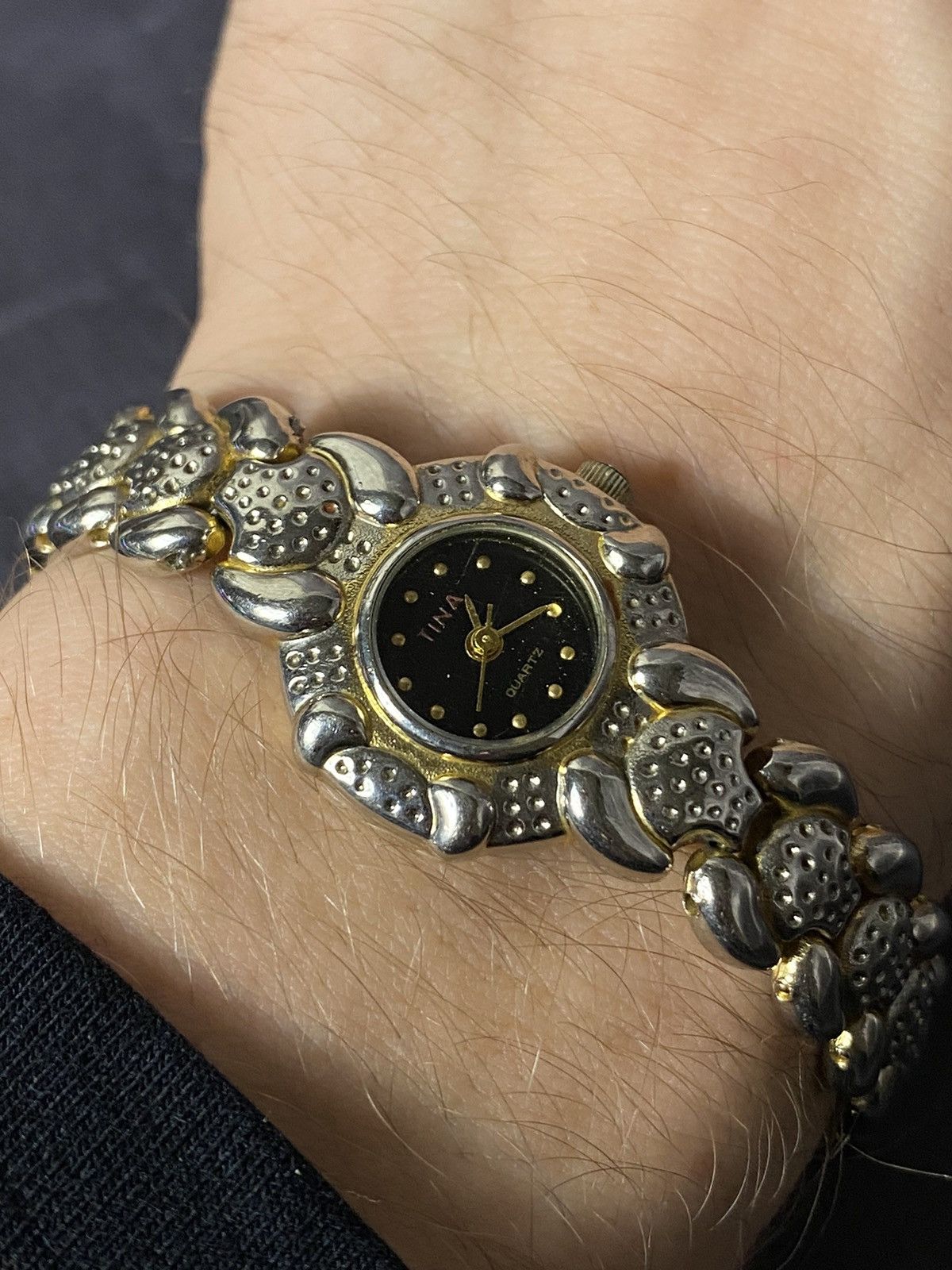 Japanese Brand Futuristic Vintage TINA Watch, Quartz, Original Design Size ONE SIZE - 3 Thumbnail