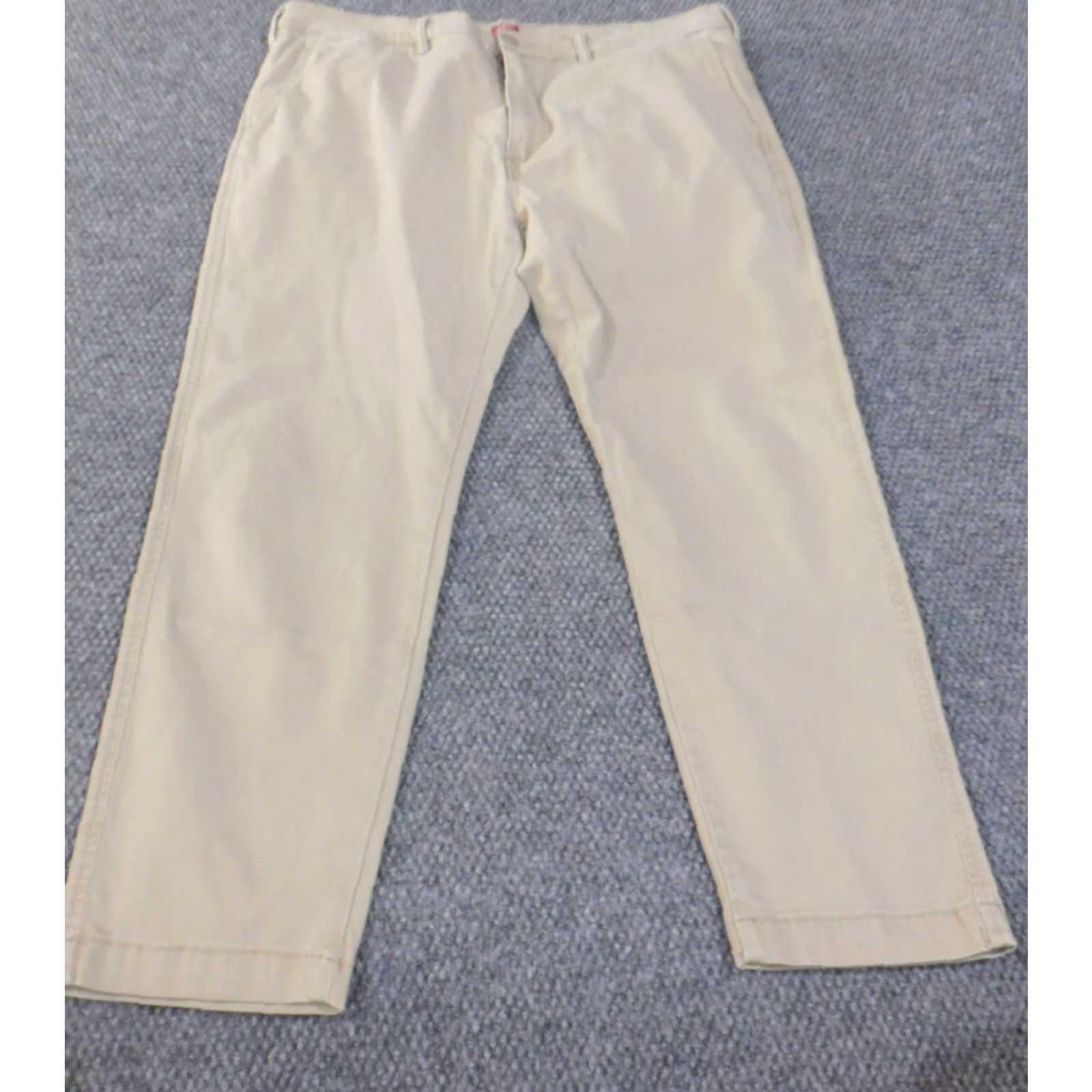 Levi's Levi's Pants Men 38x30 Chino Beige Classic Retro Straight Taper pants Mens 38 Beige Regular Size 38 Size US 38 / EU 54 - 2 Thumbnail