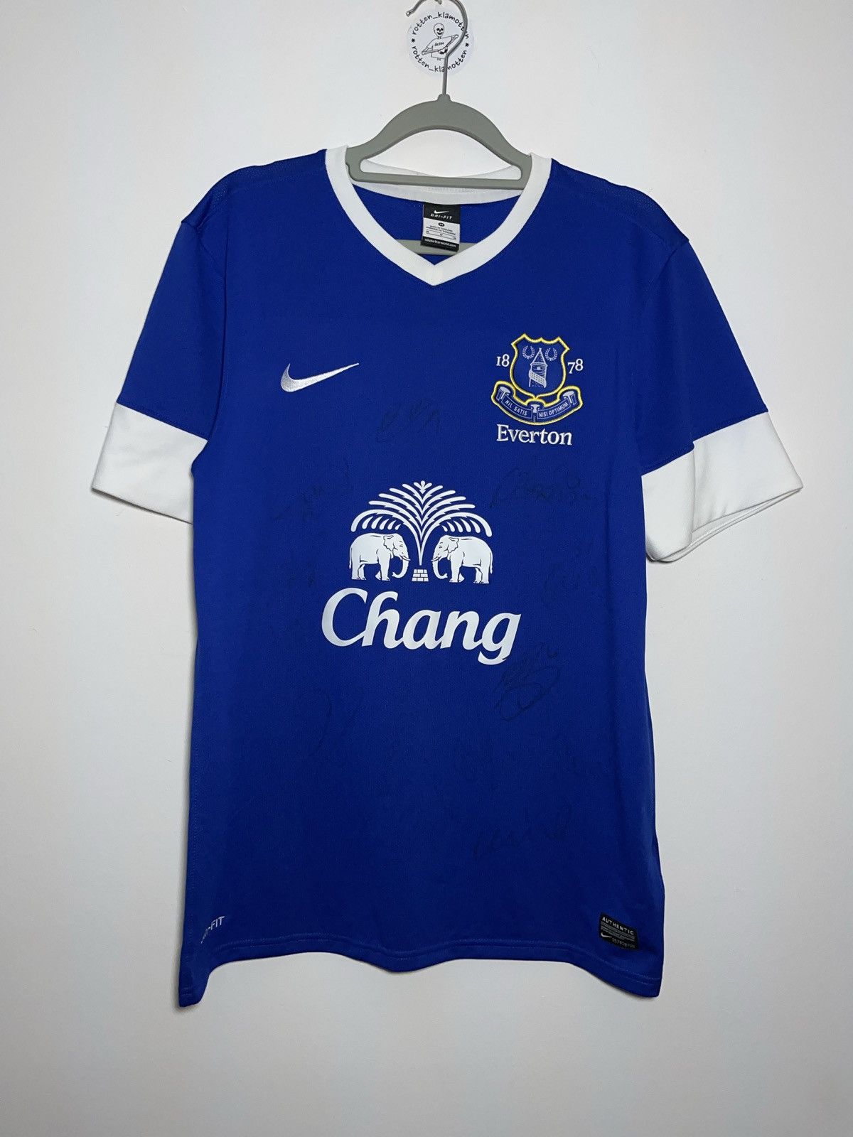 Nike Nike squad signed team autographs Everton 2012/2013 jersey Size US M / EU 48-50 / 2 - 1 Thumbnail