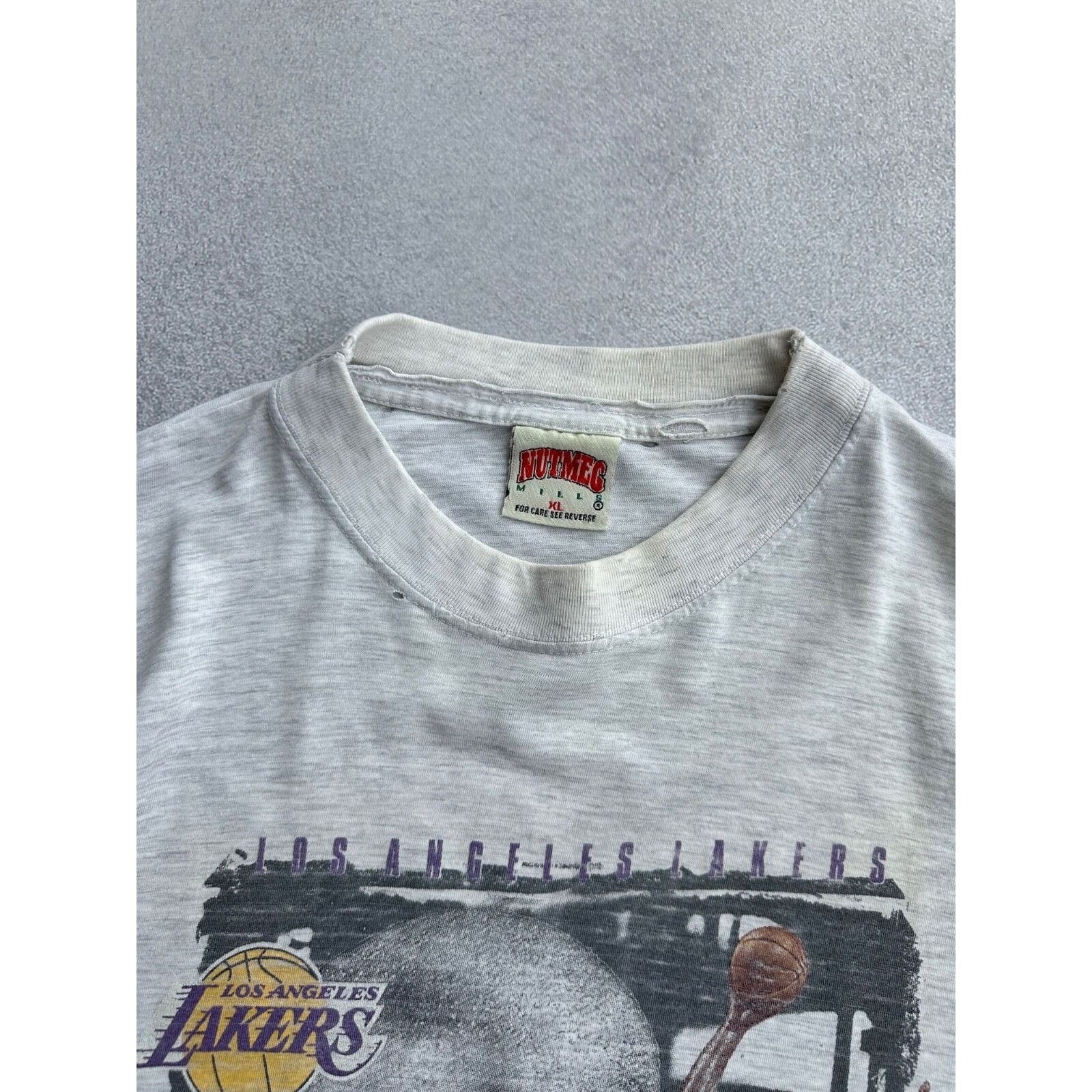 Nutmeg VTG Nutmeg Shaquille O Neal LA Lakers 90s Rare NBA Basketbal Size US XL / EU 56 / 4 - 9 Thumbnail