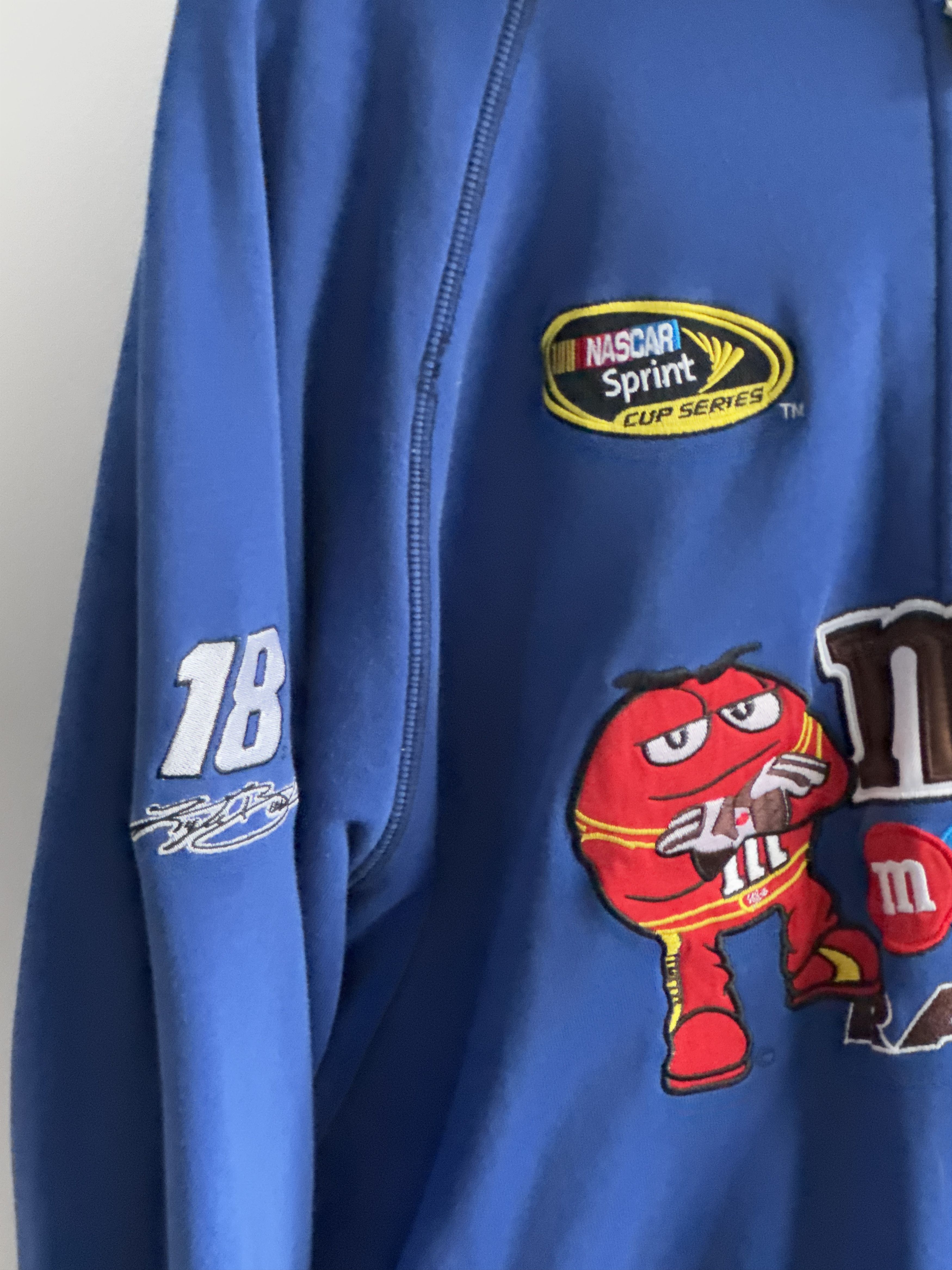 NASCAR M&M Candy NASCAR Blue zip-up hoodie Size US XL / EU 56 / 4 - 3 Thumbnail