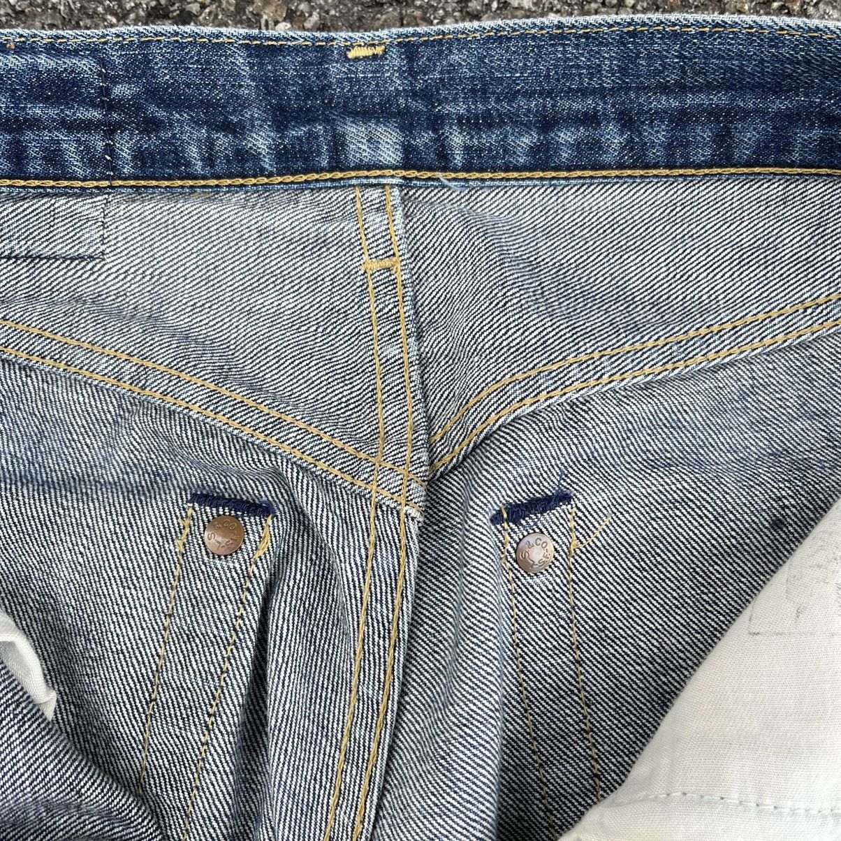Levi's Vintage Clothing Vintage Levi's 503B-XX Big E Selvedge Redline Hidden Rivets Size US 29 - 11 Thumbnail