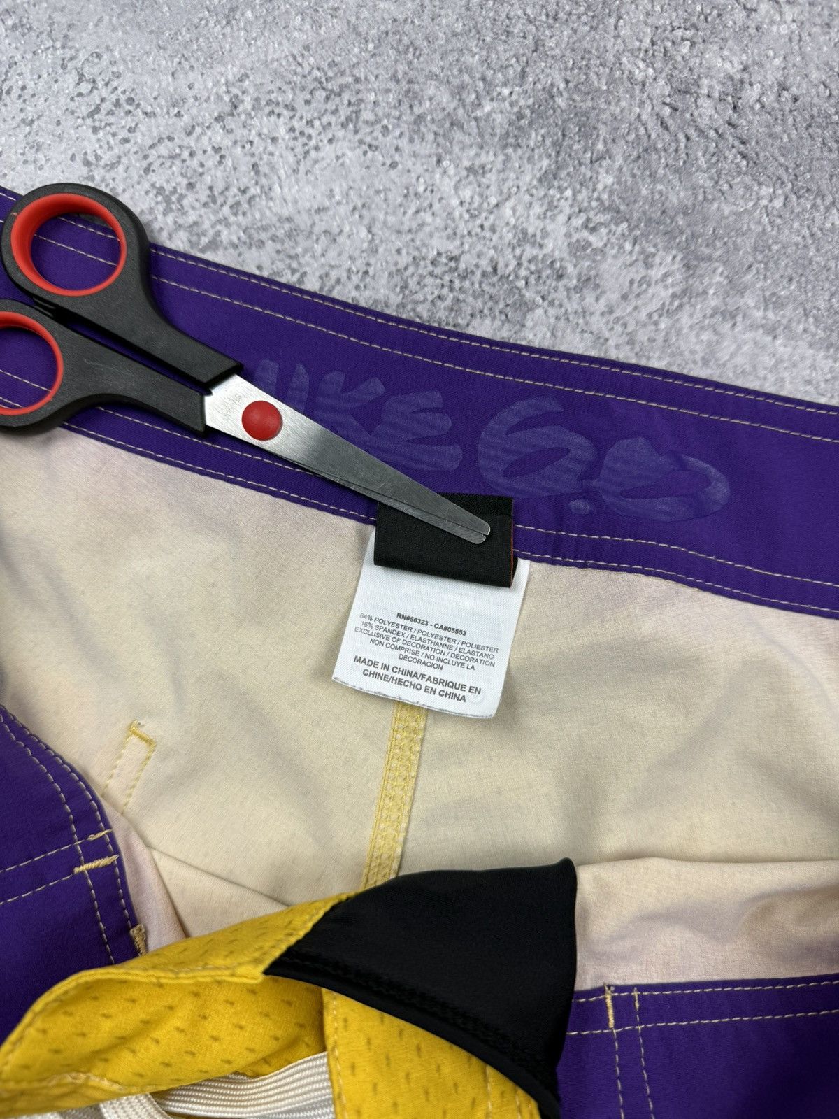 Nike Vintage Y2K Nike 6.0 Swoosh Shorts Yellow Drill Streetwear Size US 34 / EU 50 - 11 Thumbnail
