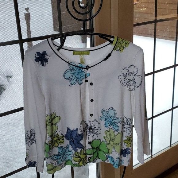 Vintage Sigrid Olsen White w Beaded Floral Embroidered Long Slv Sz. Size M / US 6-8 / IT 42-44 - 1 Thumbnail