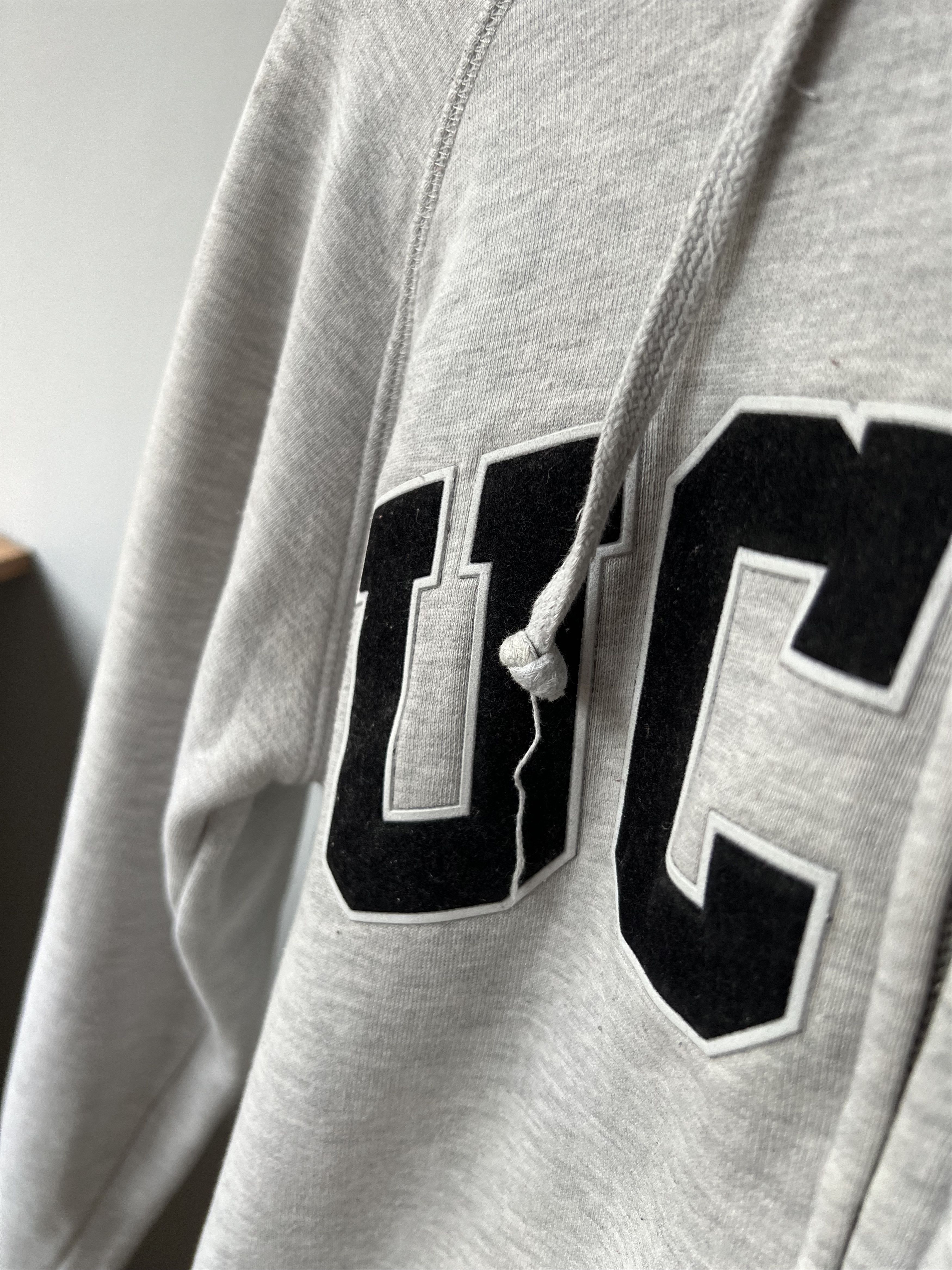 Other Vintage 90's UCLA College Gray Zip Hoodie Size L / US 10 / IT 46 - 5 Thumbnail