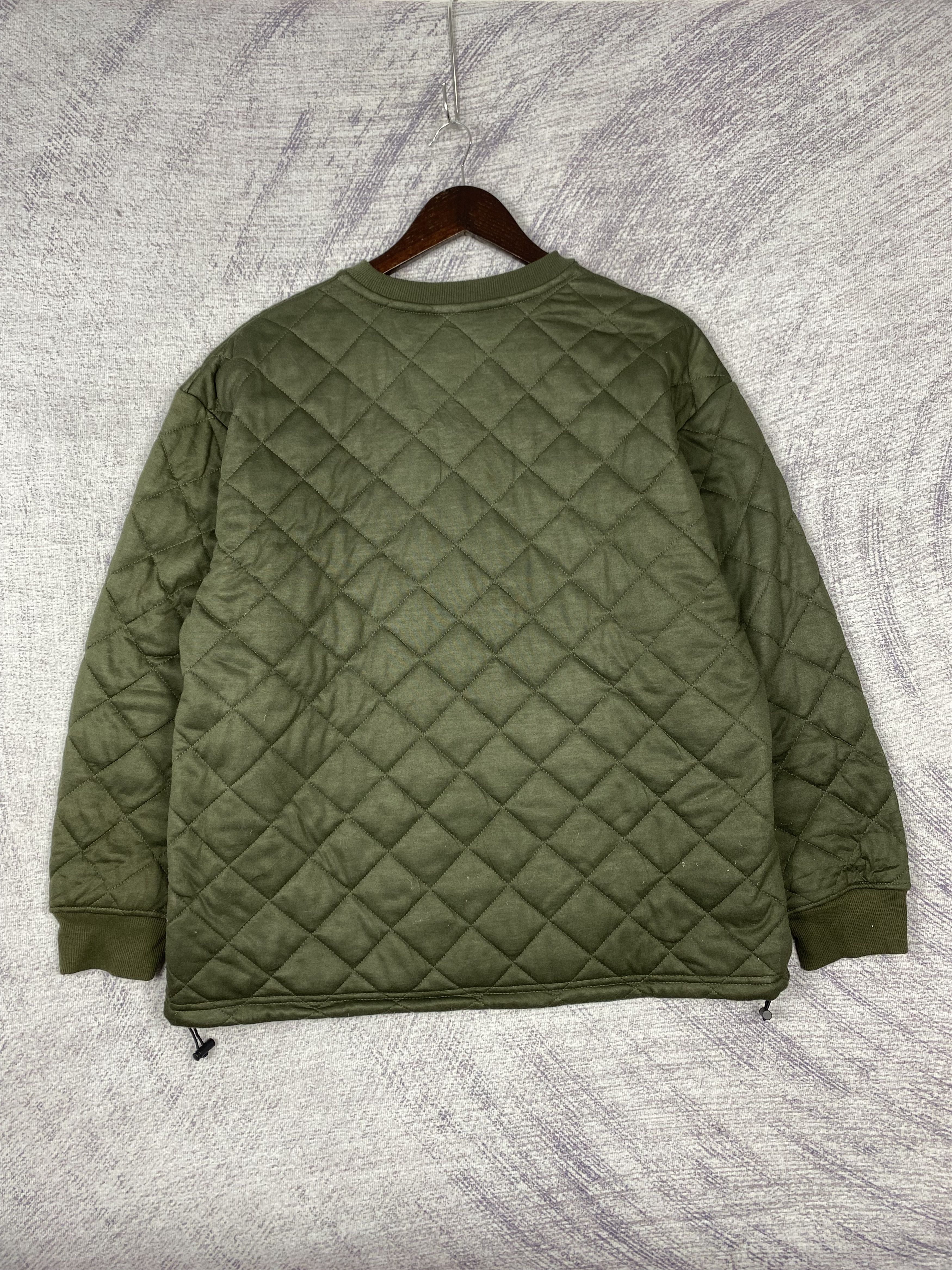 Japanese Brand Vintage WMB Olive Quilted Pullover Crewneck Sweatshirt Size US L / EU 52-54 / 3 - 4 Thumbnail