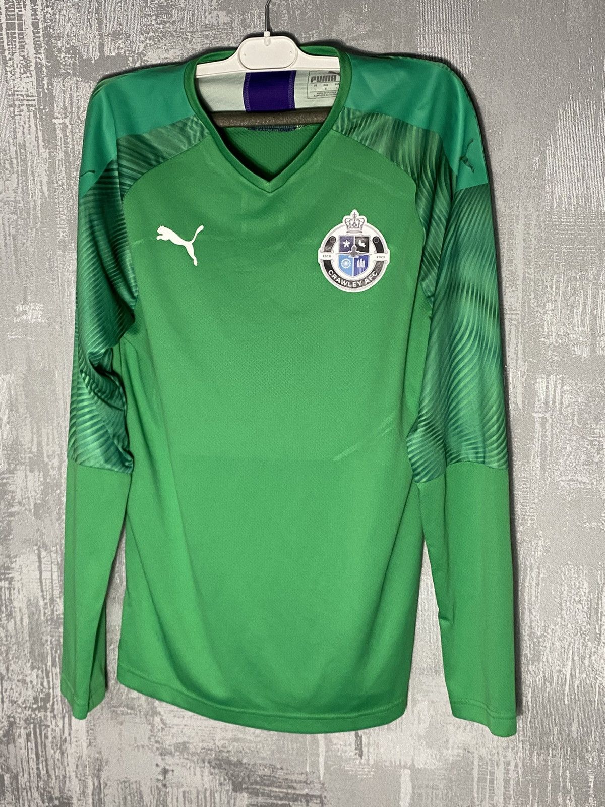 Puma Crawley AFC Puma Soccer Jersey Goalkeeper Match Worn Size US M / EU 48-50 / 2 - 1 Thumbnail
