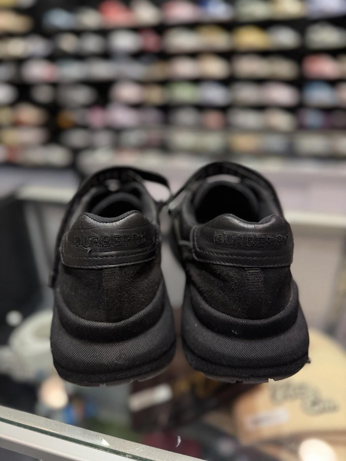 Burberry Burberry Ronnie Sneaker | Size 11US/44EU Black Size US 11 / EU 44 - 7 Thumbnail