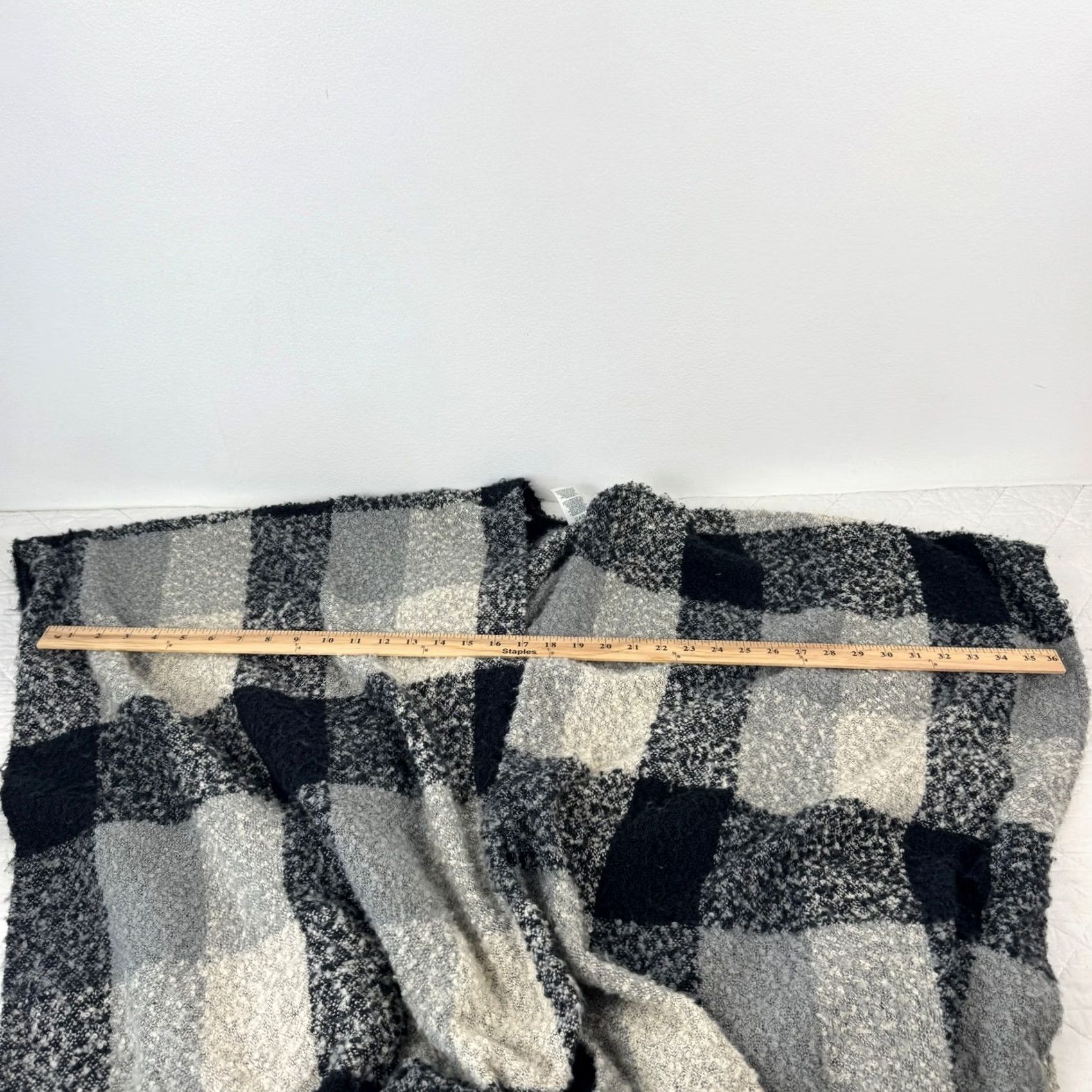 Vintage Woolrich Amalia Blanket Wrap Poncho Shawl Black Grey Plaid Fringe OSFM HLM0235S Cozy Size ONE SIZE - 5 Thumbnail